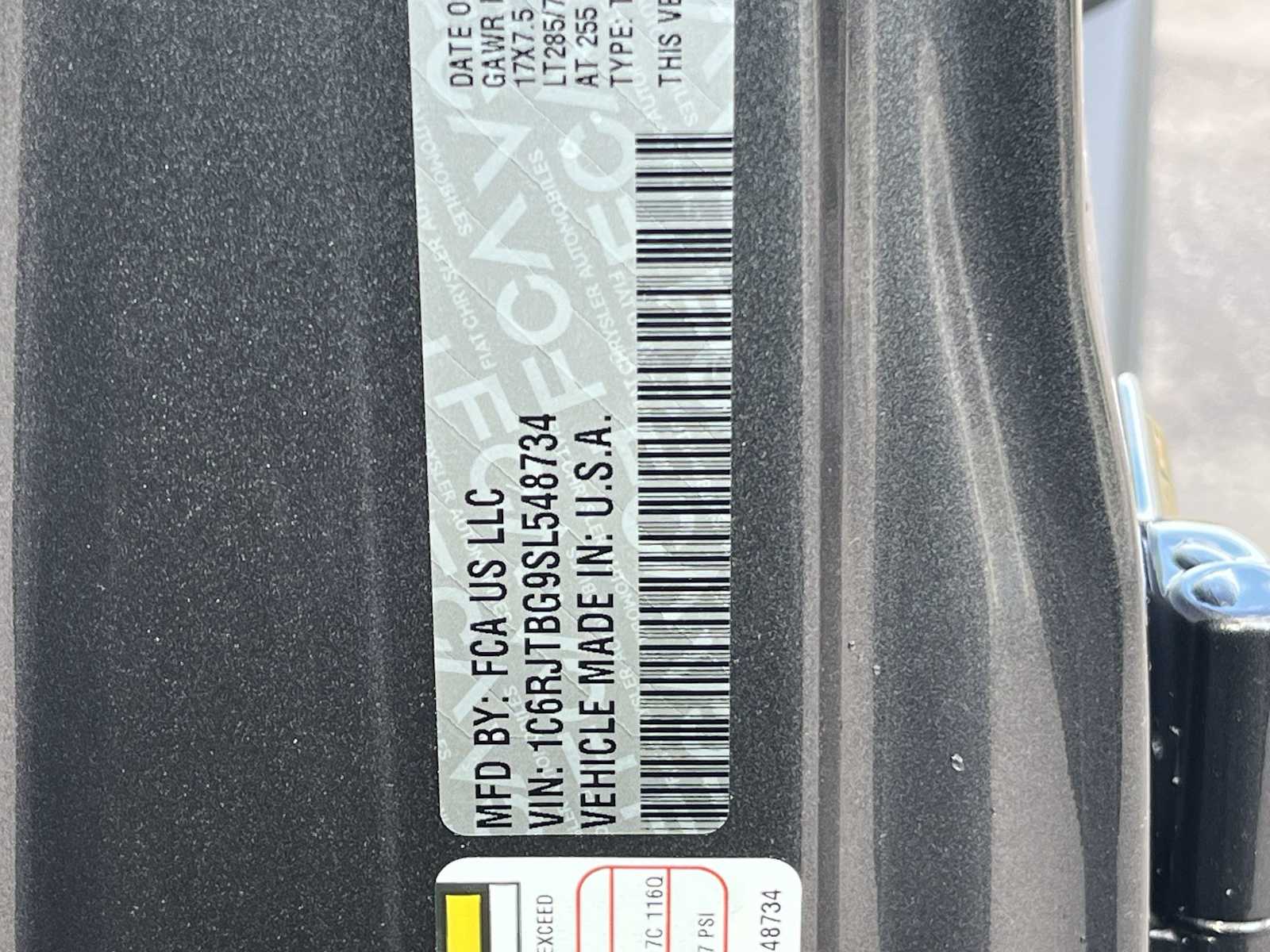 Thumbnail: 2025 Jeep Gladiator - 21