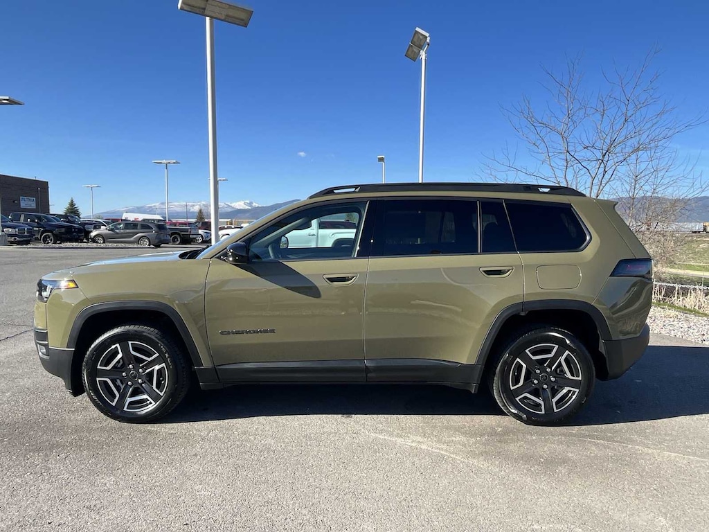 New 2026 Jeep Cherokee LAREDO 4X4 Sport Utility
