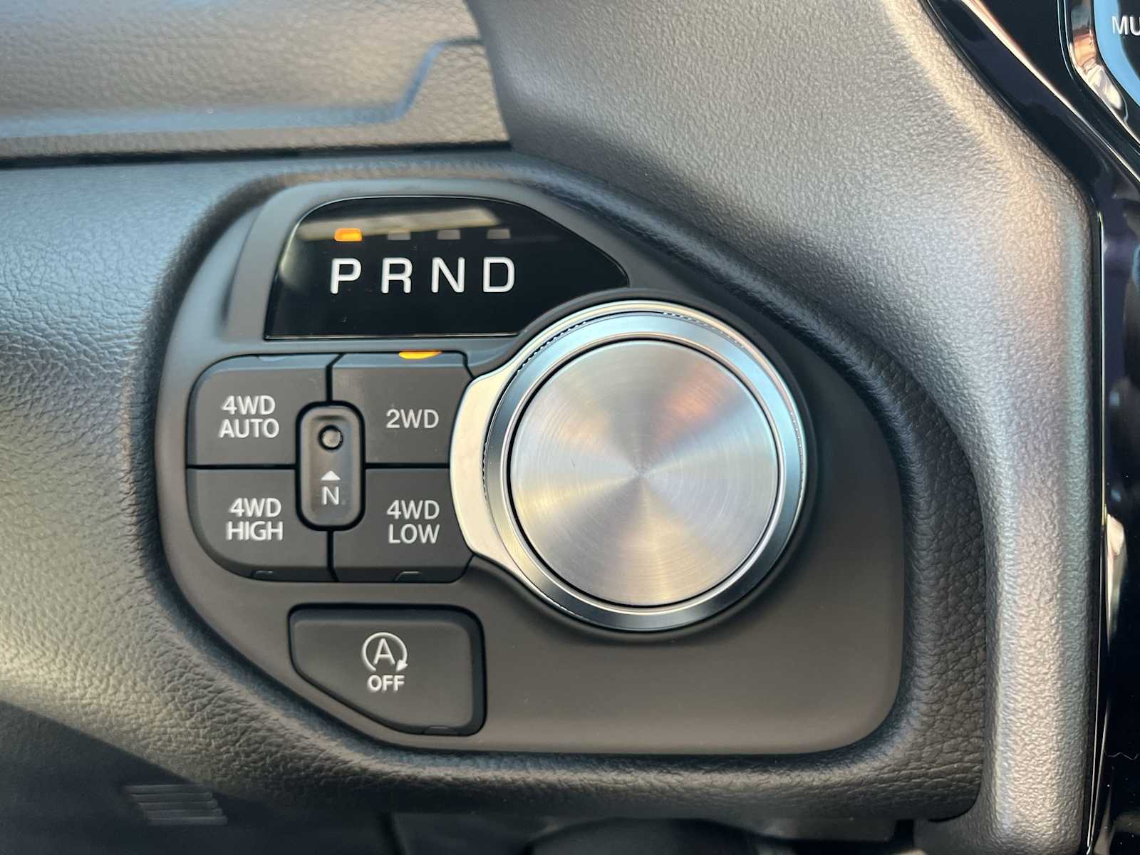 Thumbnail: 2026 RAM 1500 - 17