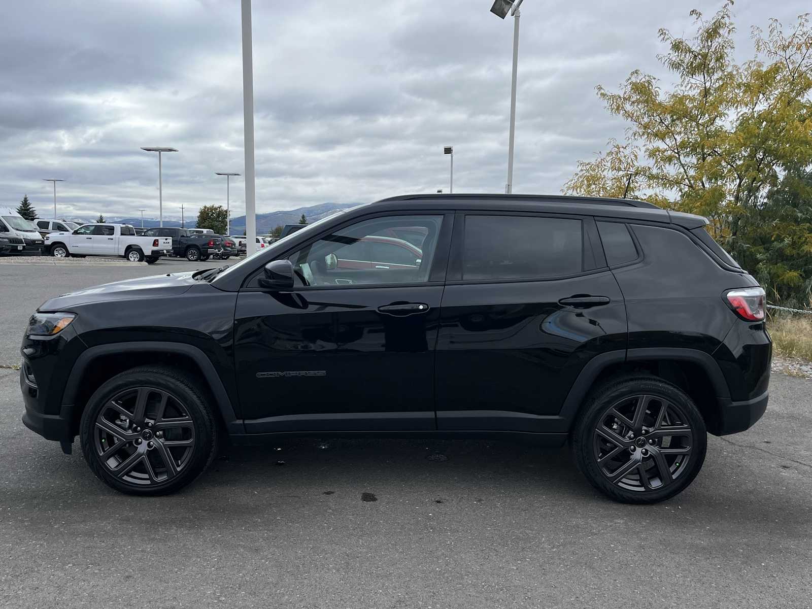 2026 Jeep Compass Limited Altitude photo 2