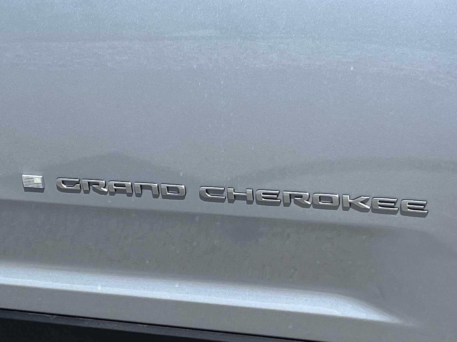 Thumbnail: 2025 Jeep Grand Cherokee - 7