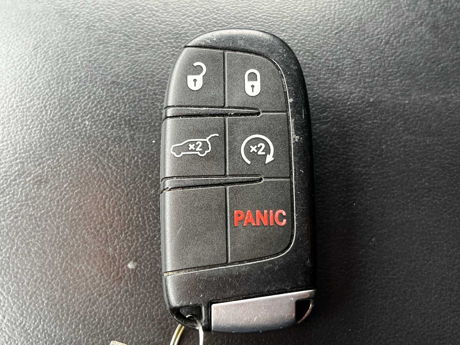 Thumbnail: 2020 Dodge Durango - 20