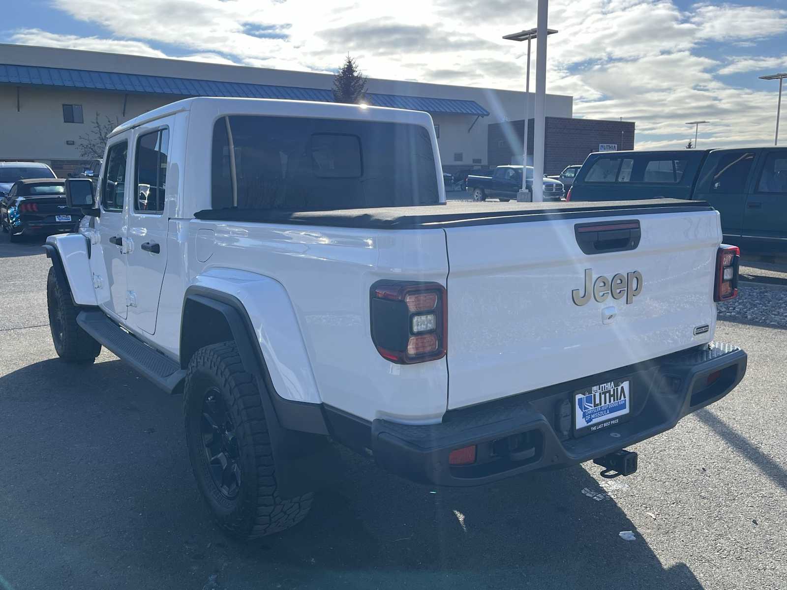 Thumbnail: 2020 Jeep Gladiator - 4