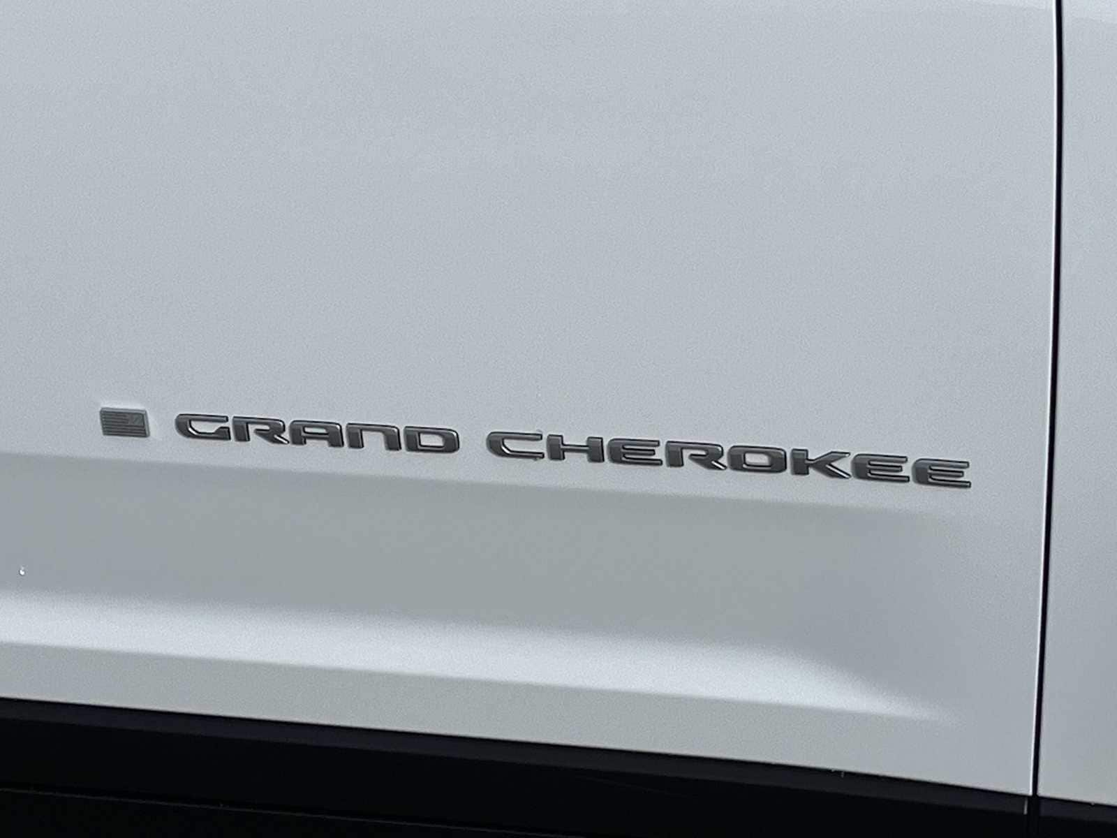 Thumbnail: 2025 Jeep Grand Cherokee - 7