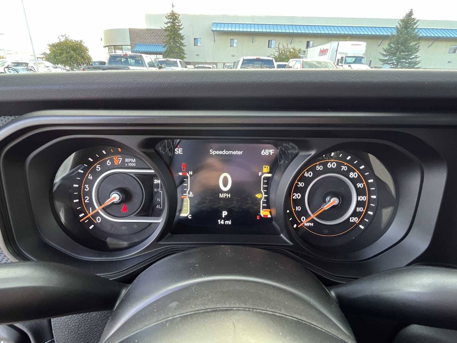 Thumbnail: 2025 Jeep Gladiator - 18