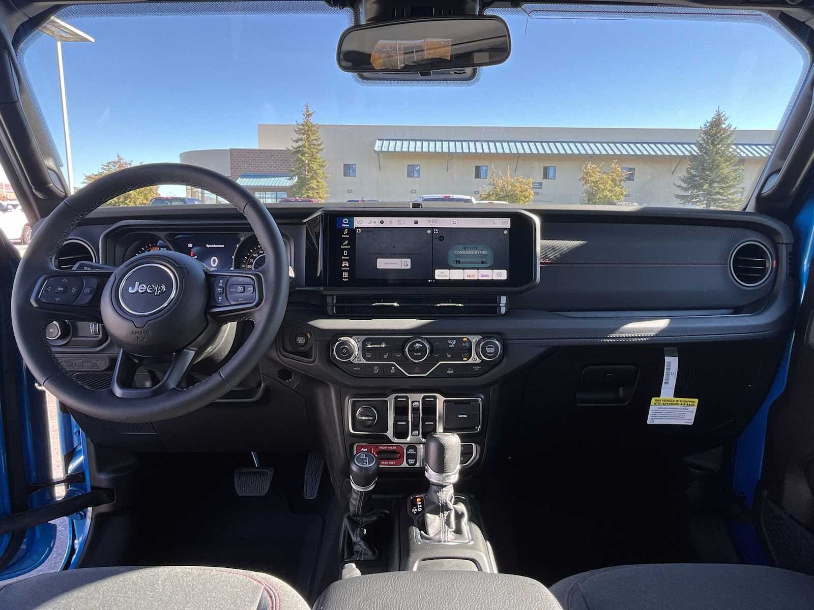 Thumbnail: 2025 Jeep Wrangler - 10