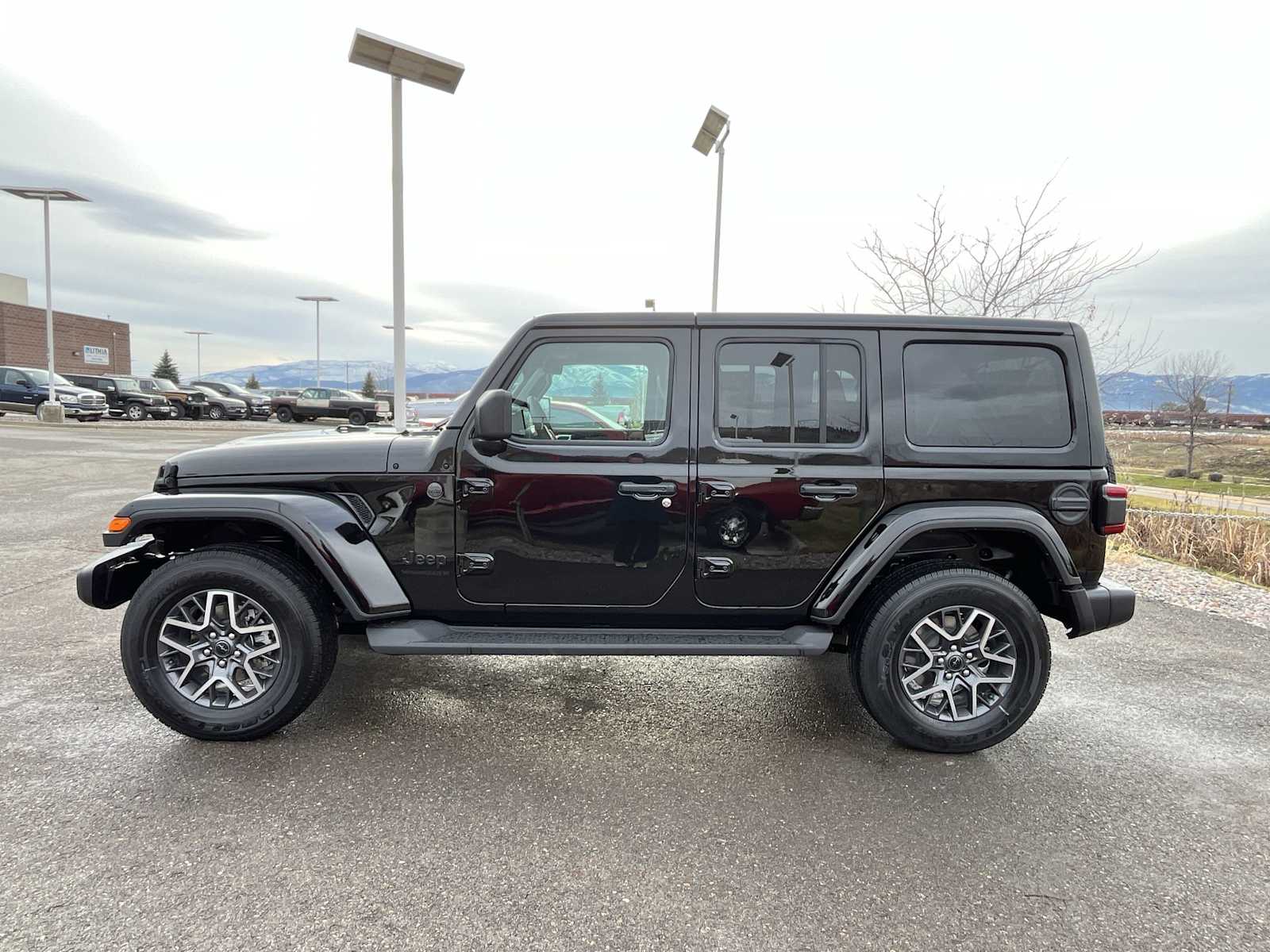 Thumbnail: 2026 Jeep Wrangler - 3