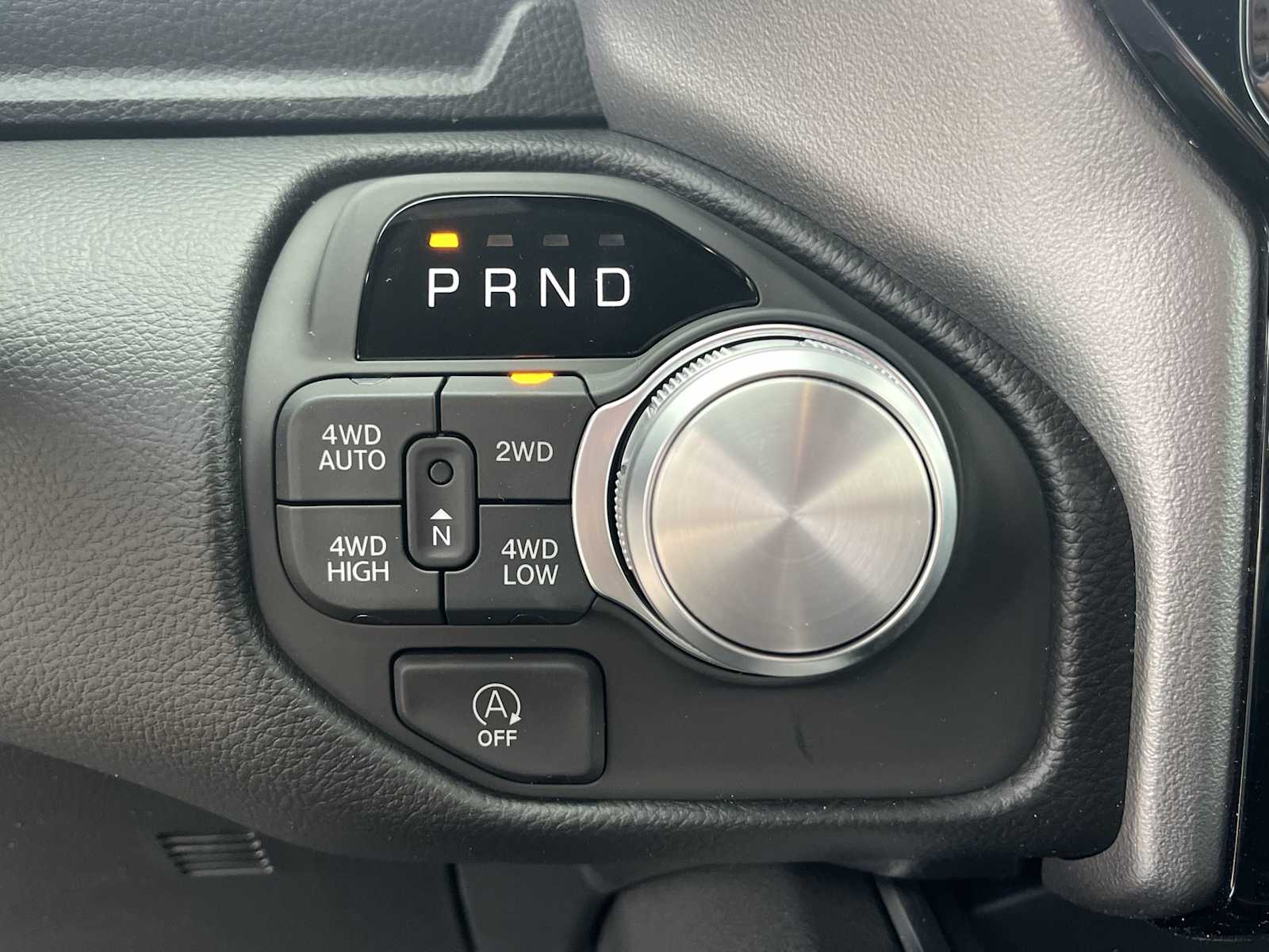 Thumbnail: 2026 RAM 1500 - 17