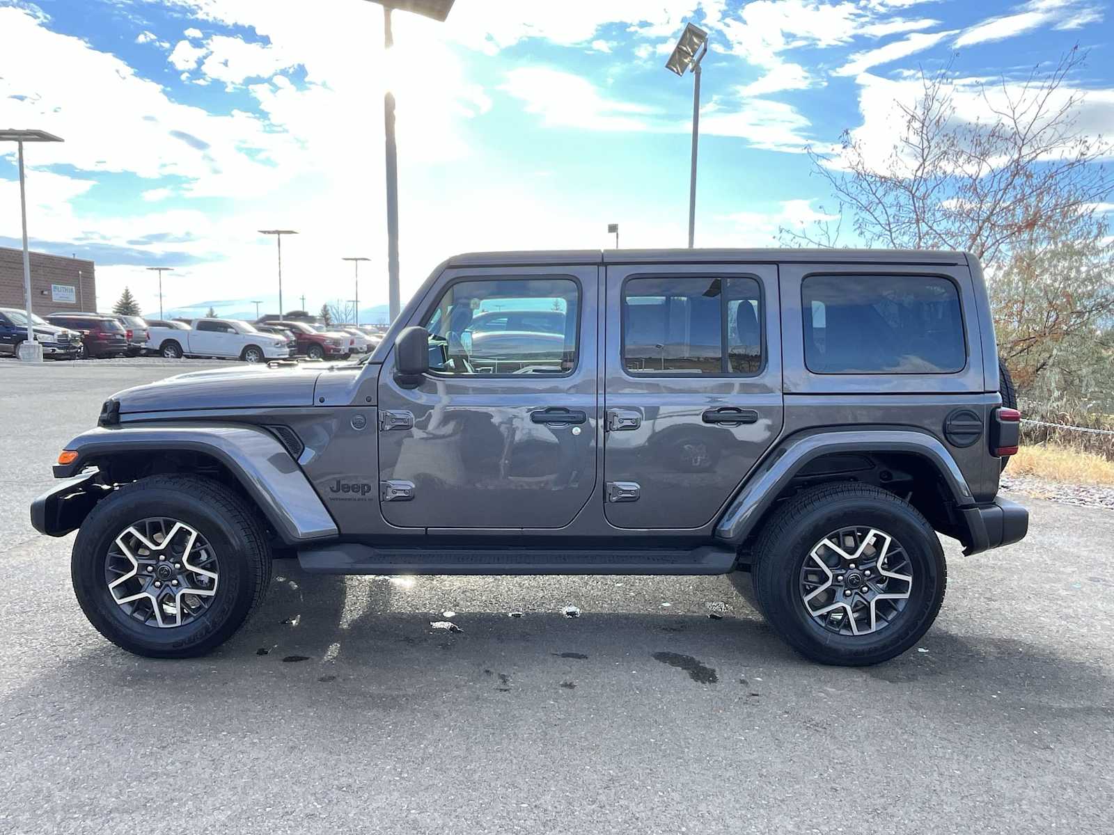 Thumbnail: 2026 Jeep Wrangler - 3