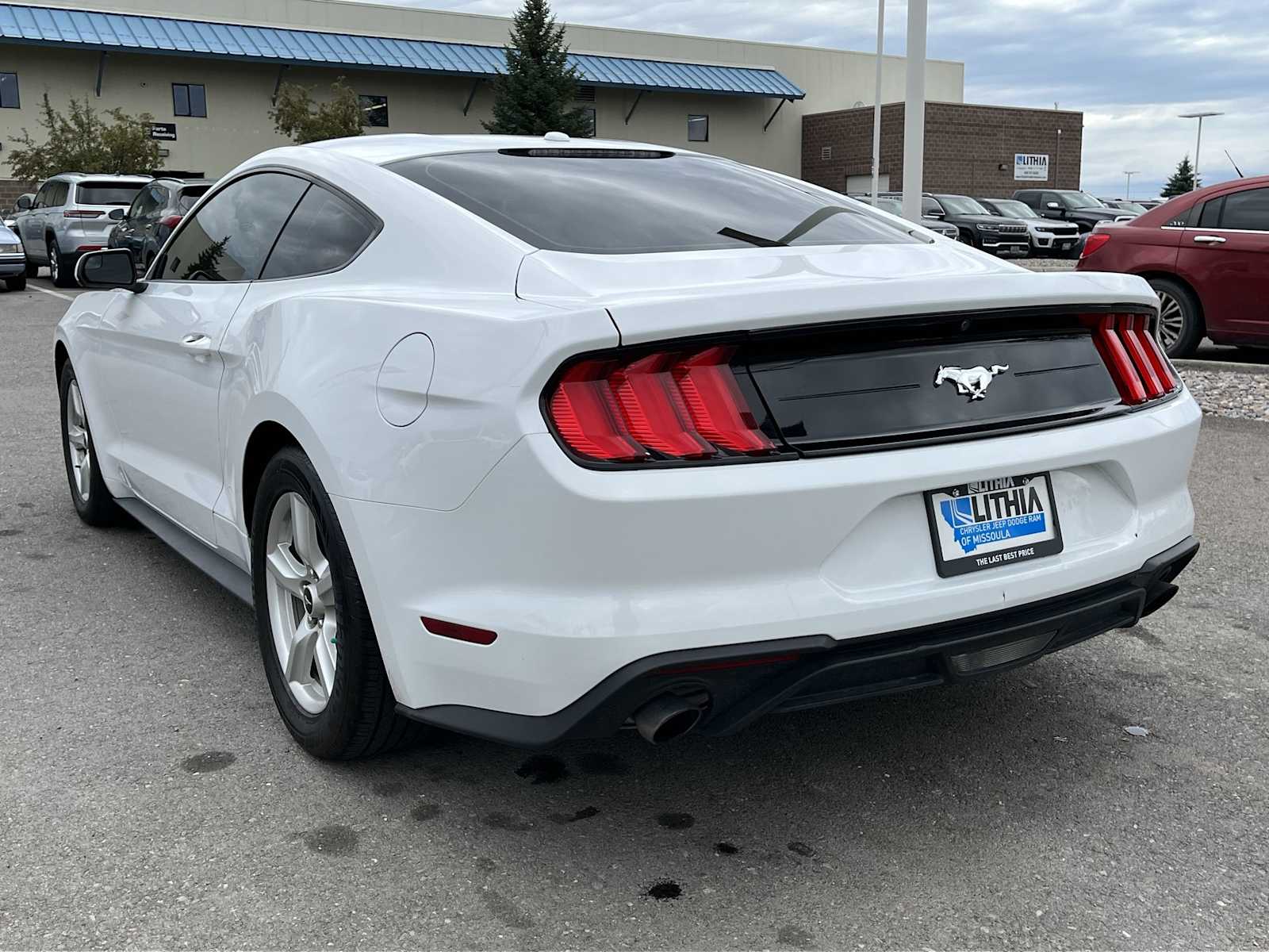 2019 Ford Mustang  4