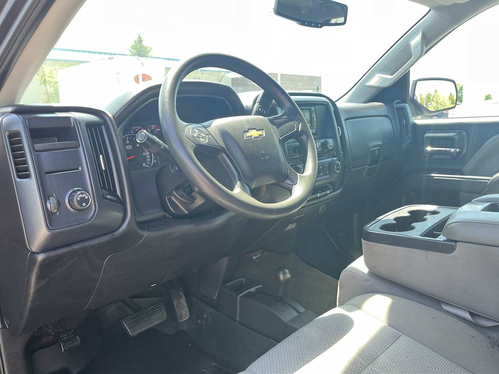 Thumbnail: 2015 Chevrolet Silverado 1500 - 2
