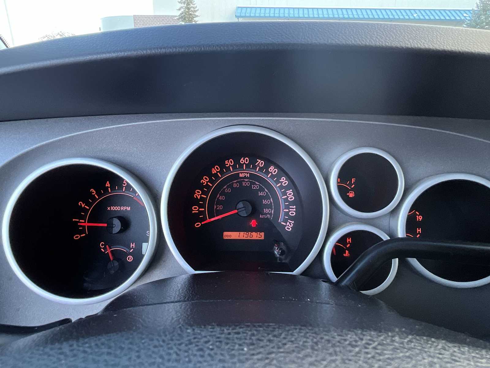 Thumbnail: 2011 Toyota Tundra - 18
