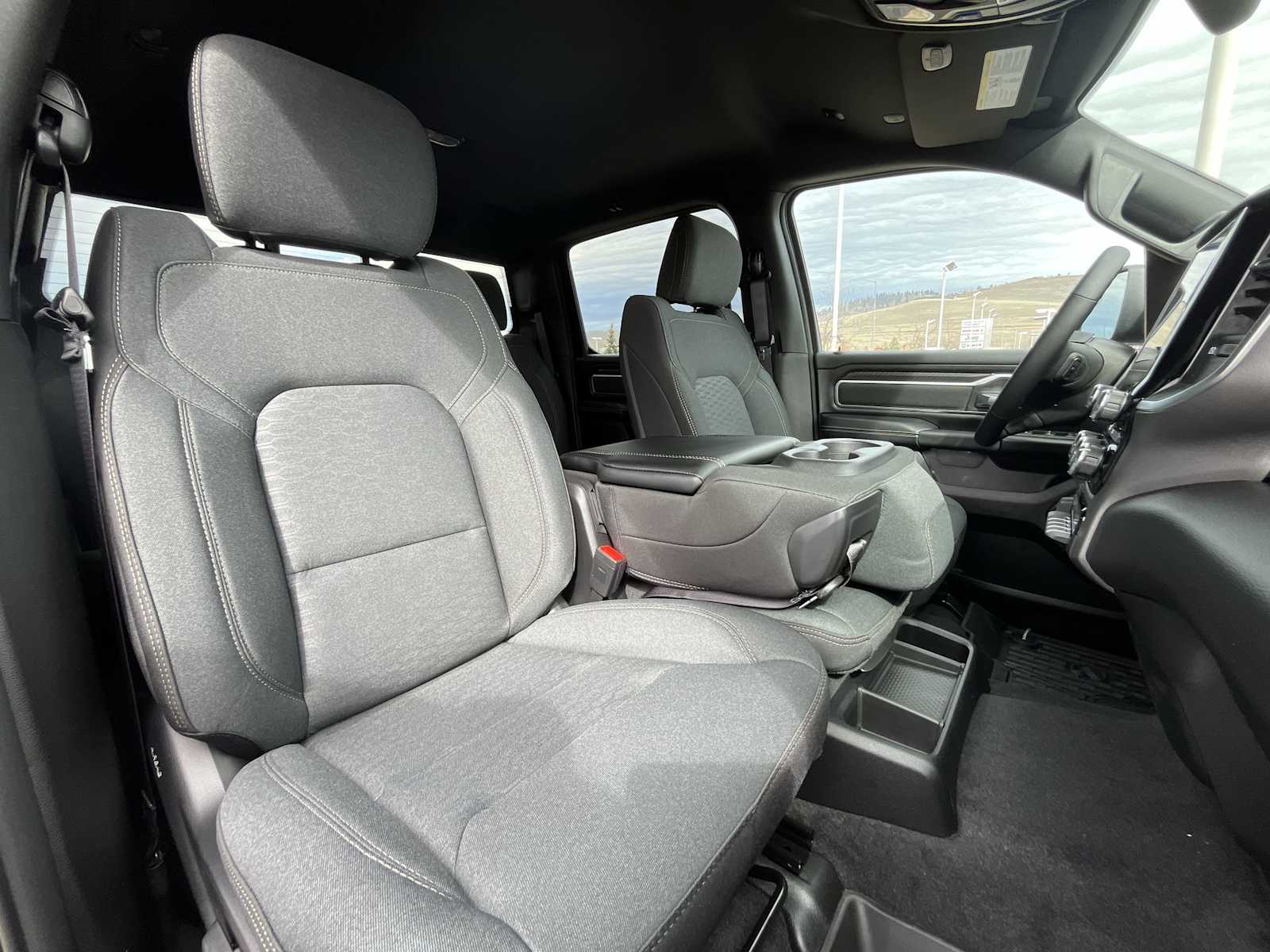 Thumbnail: 2026 RAM 1500 - 14