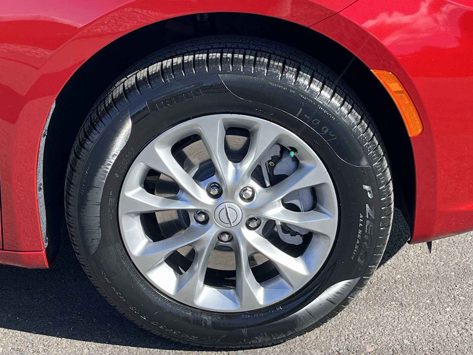 Thumbnail: 2026 Chrysler Pacifica - 8