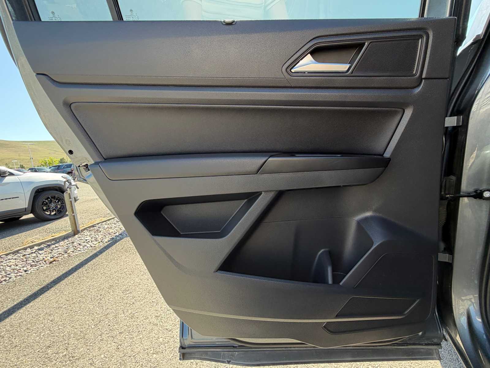 Thumbnail: 2021 Volkswagen Atlas - 21