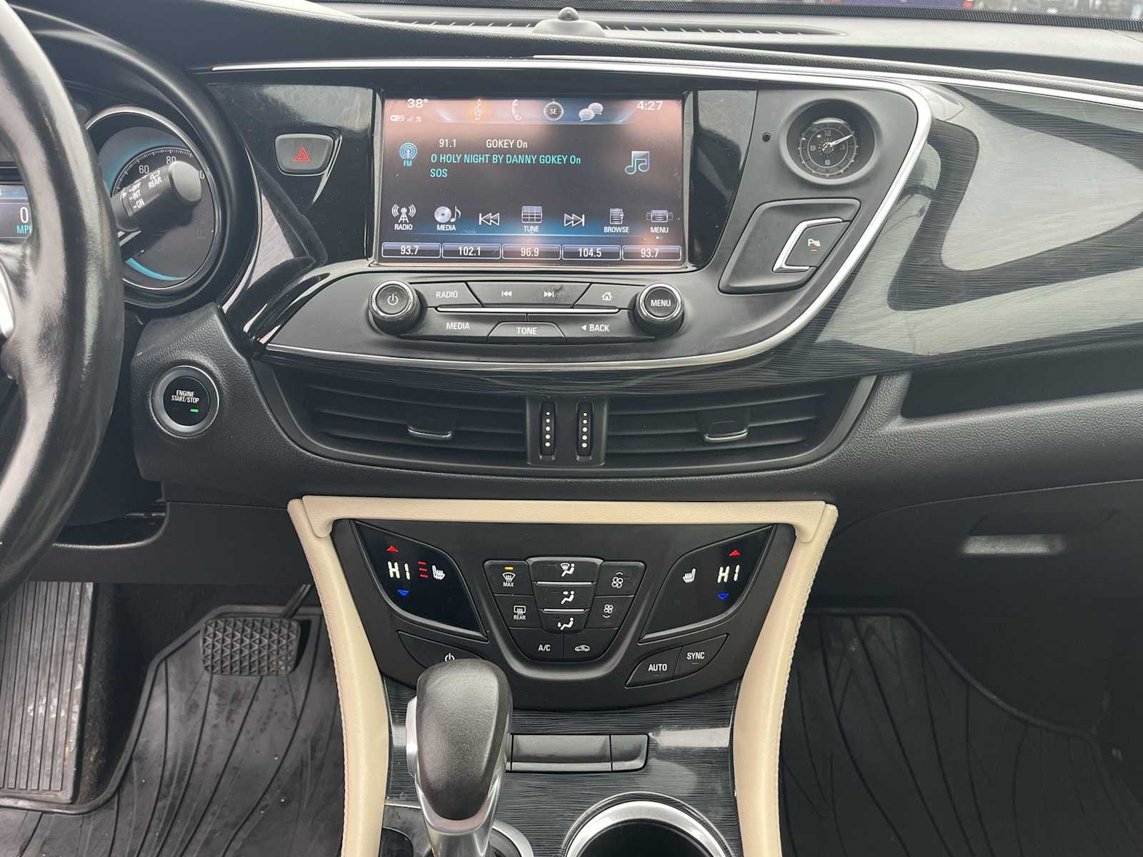 Thumbnail: 2018 Buick Envision - 16