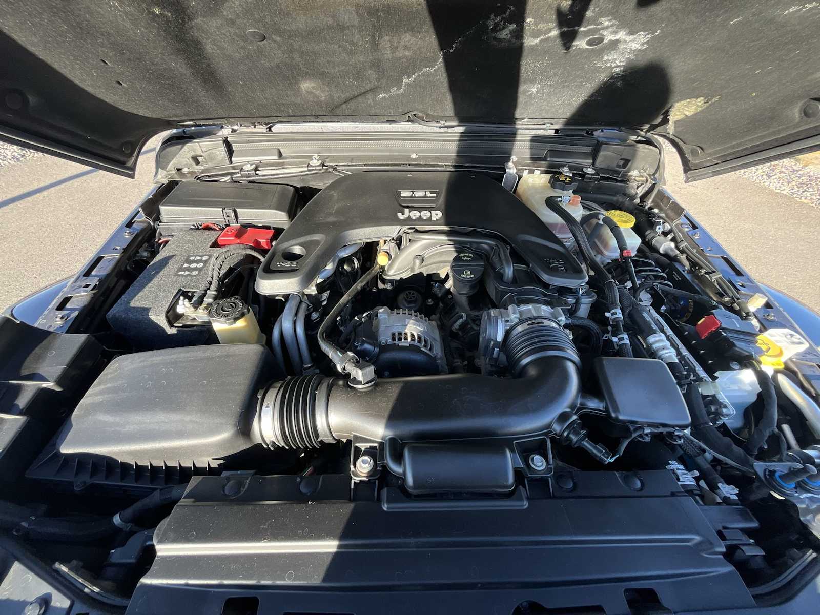 Thumbnail: 2018 Jeep Wrangler - 9