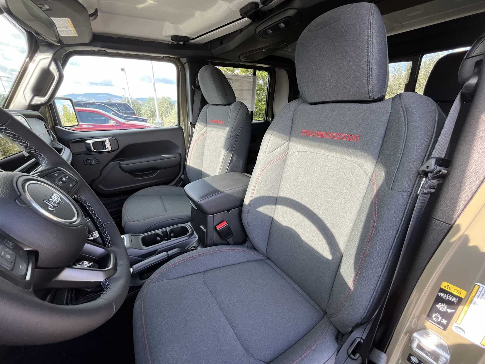 Thumbnail: 2025 Jeep Gladiator - 11