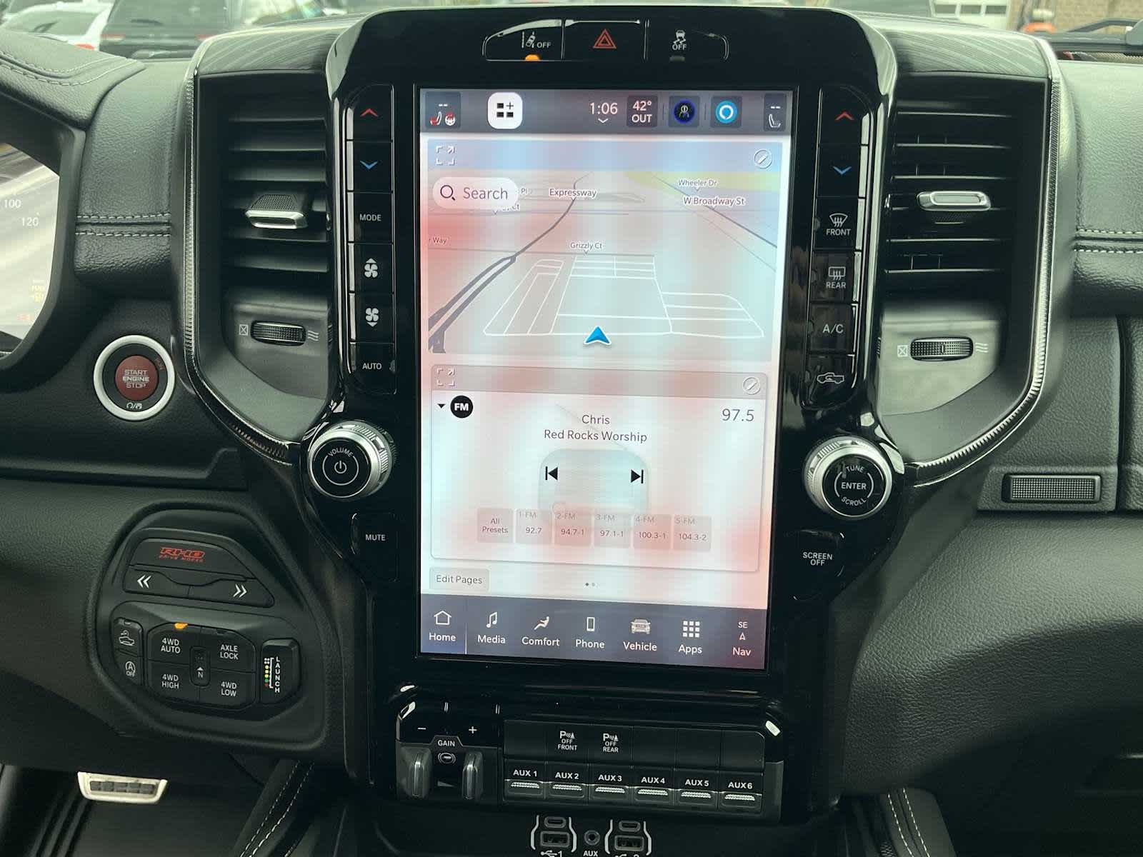 Thumbnail: 2026 RAM 1500 - 24