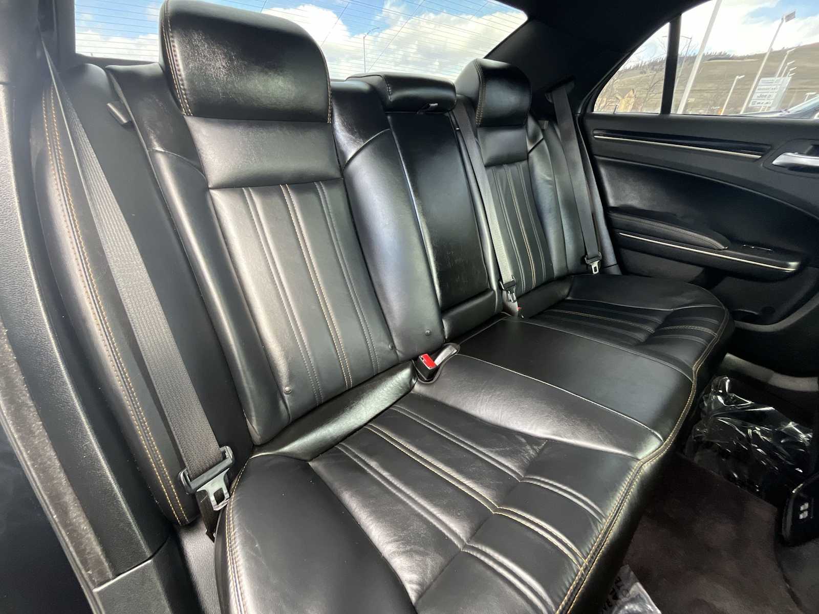 Thumbnail: 2017 Chrysler 300 - 13