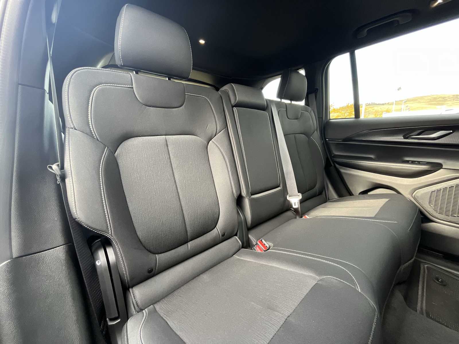 Thumbnail: 2025 Jeep Grand Cherokee - 13