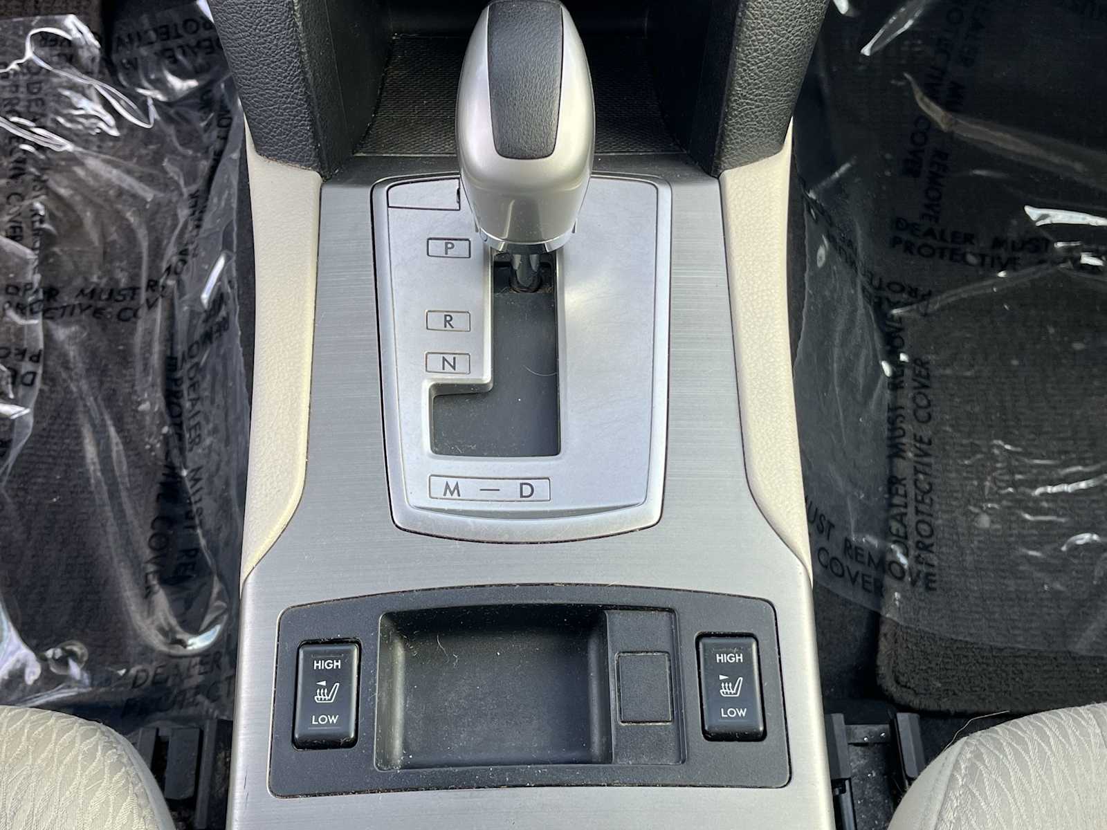 Thumbnail: 2010 Subaru Outback - 17