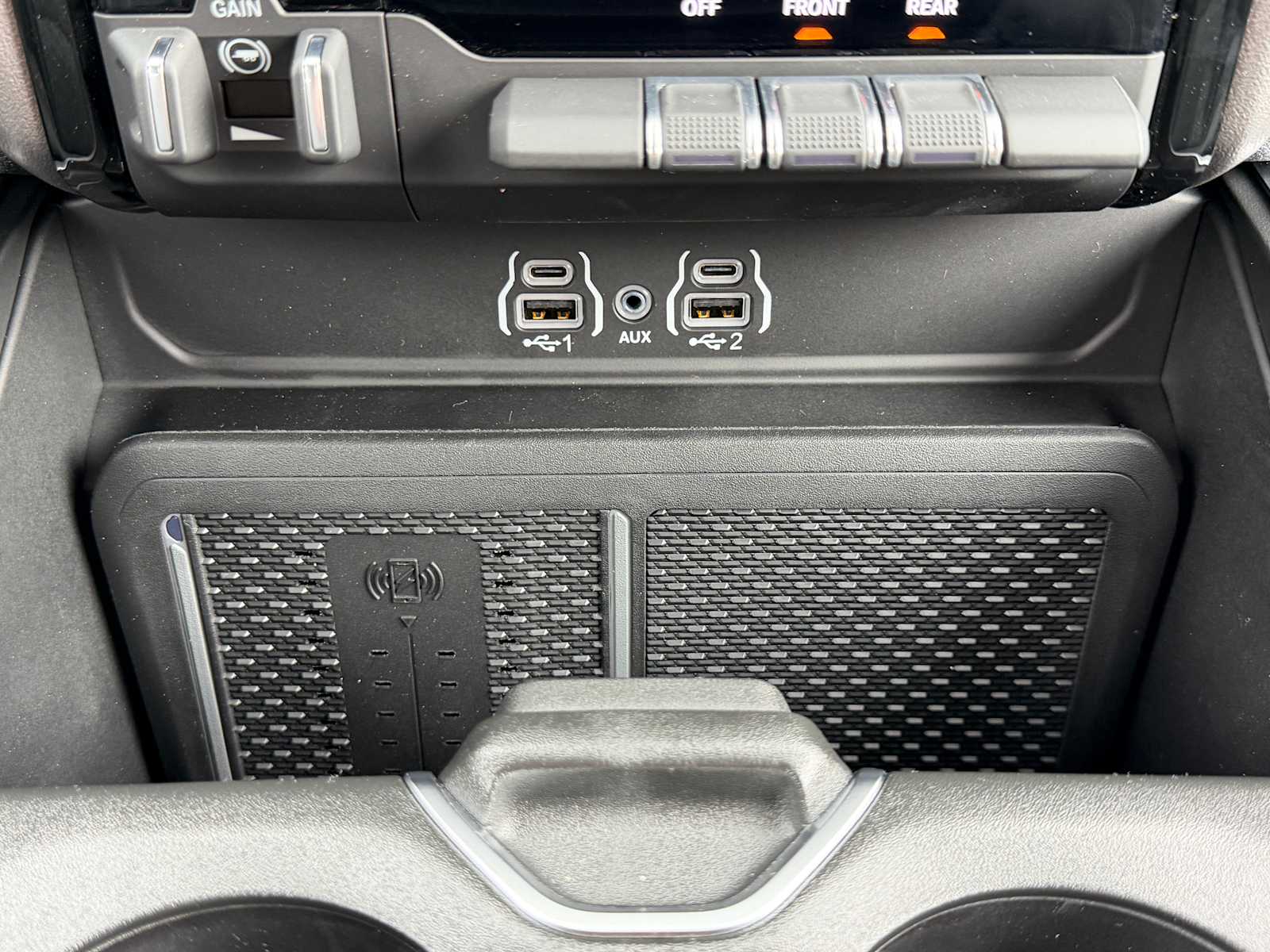 Thumbnail: 2026 RAM 1500 - 16