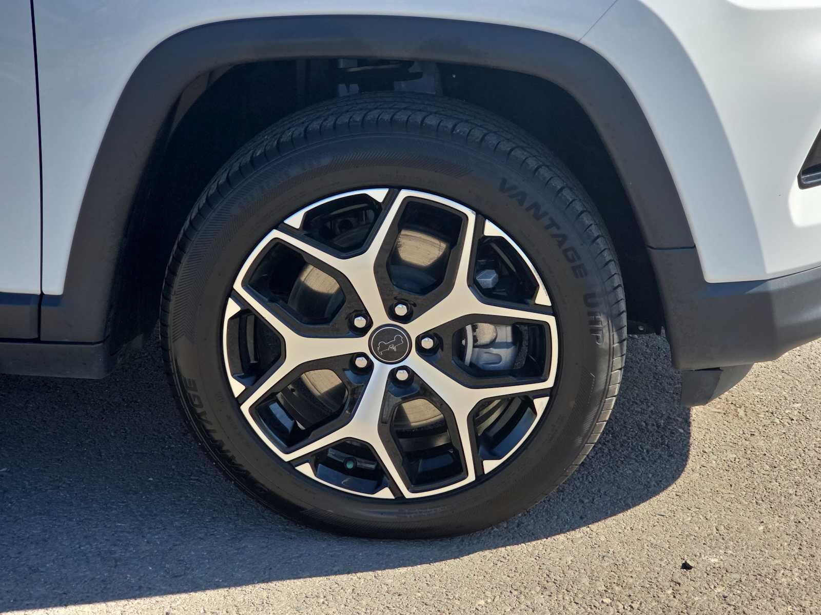 Thumbnail: 2025 Jeep Compass - 8