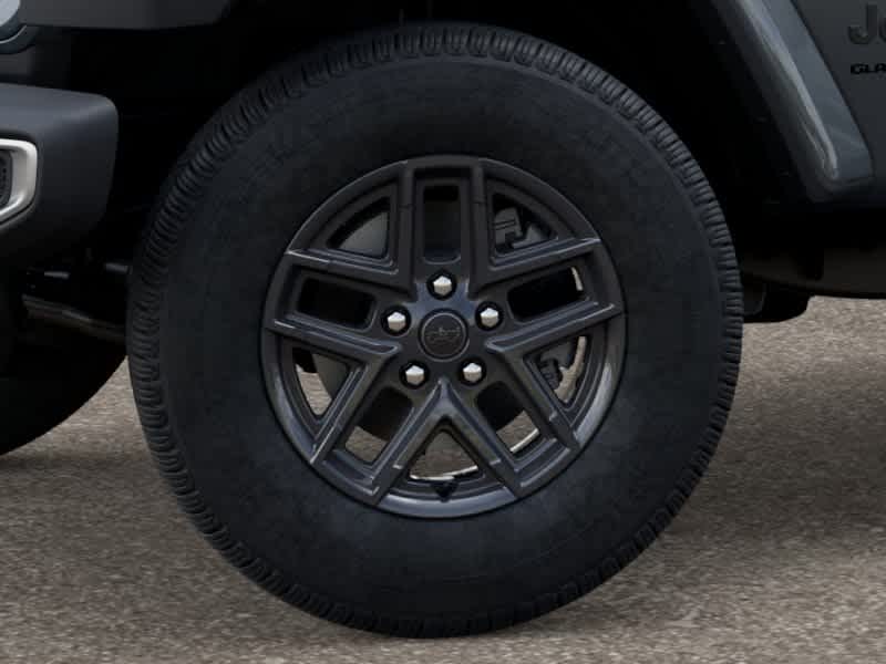 Thumbnail: 2026 Jeep Gladiator - 4