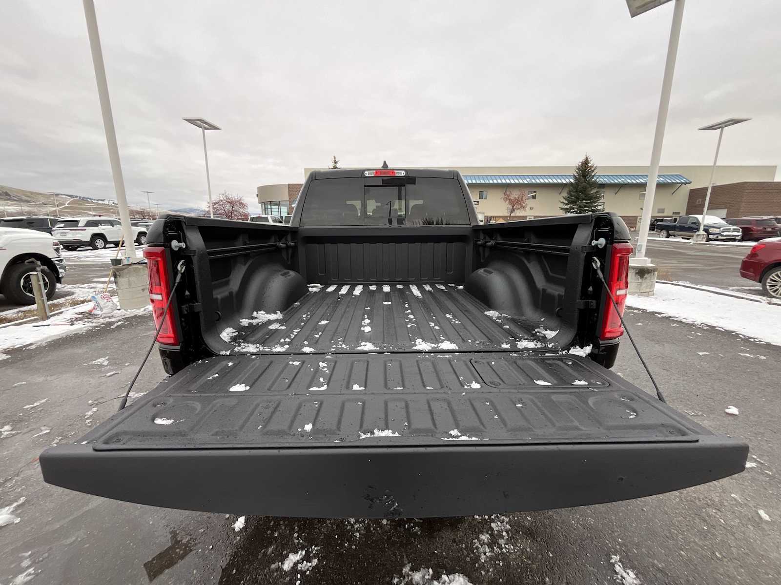 Thumbnail: 2026 RAM 1500 - 19