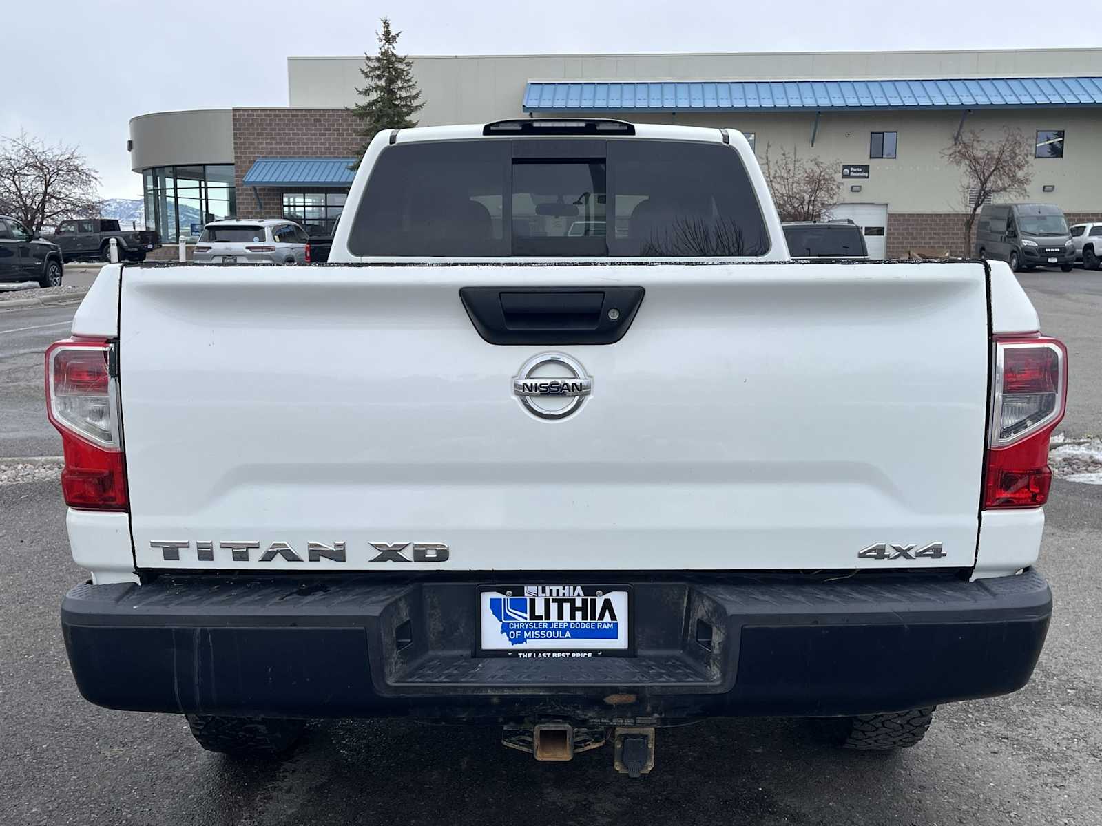 Thumbnail: 2017 Nissan Titan - 5