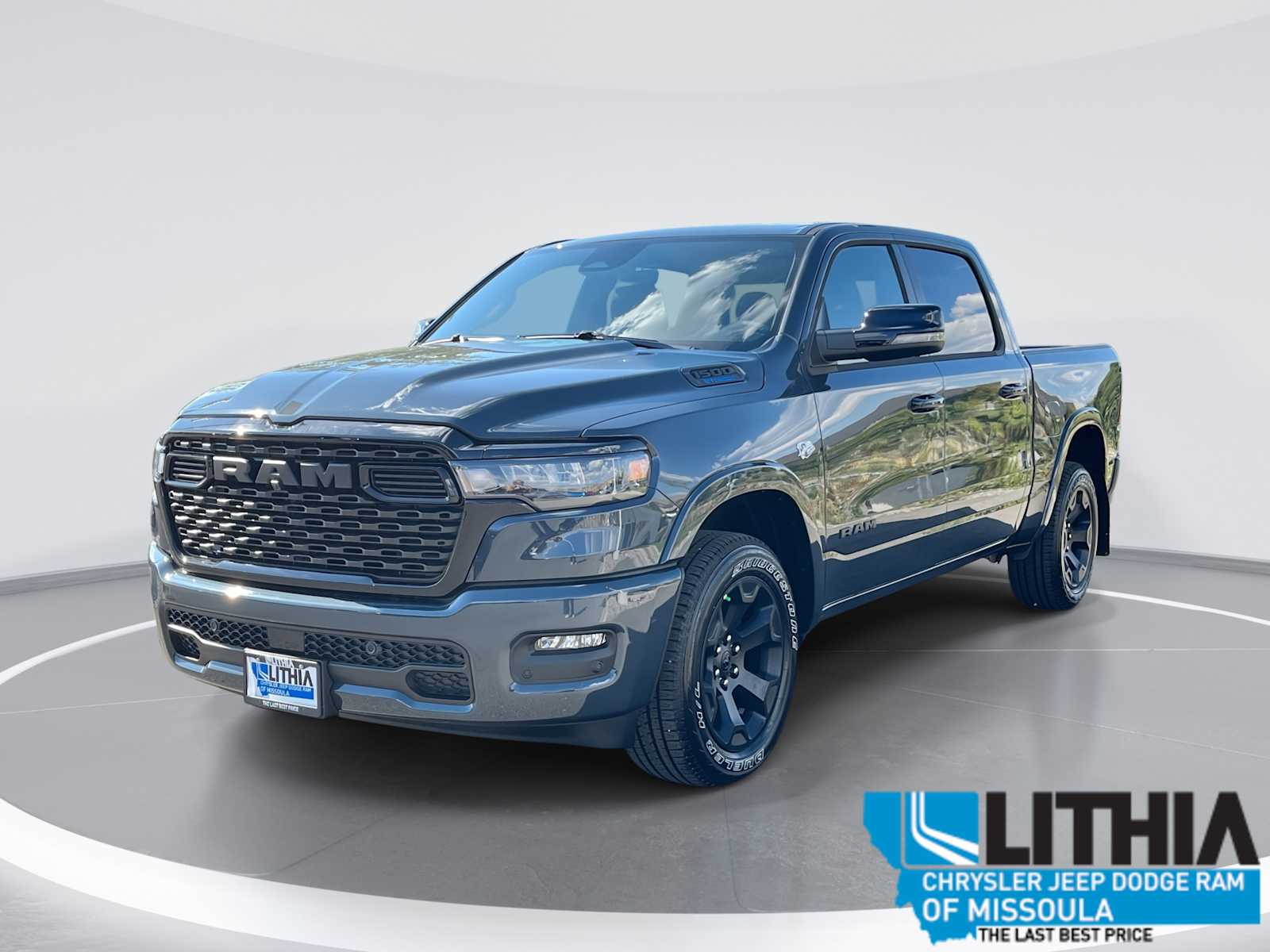 Thumbnail: 2026 RAM 1500 - 1