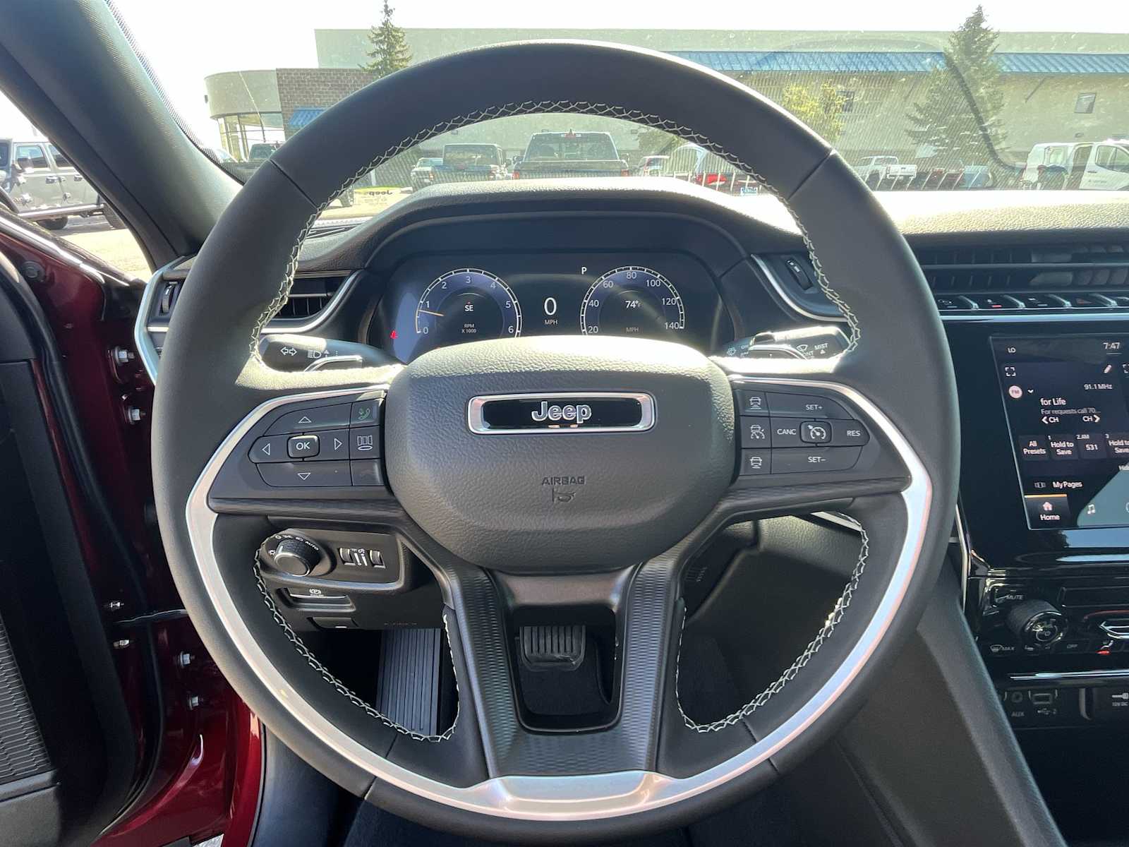 Thumbnail: 2025 Jeep Grand Cherokee - 15