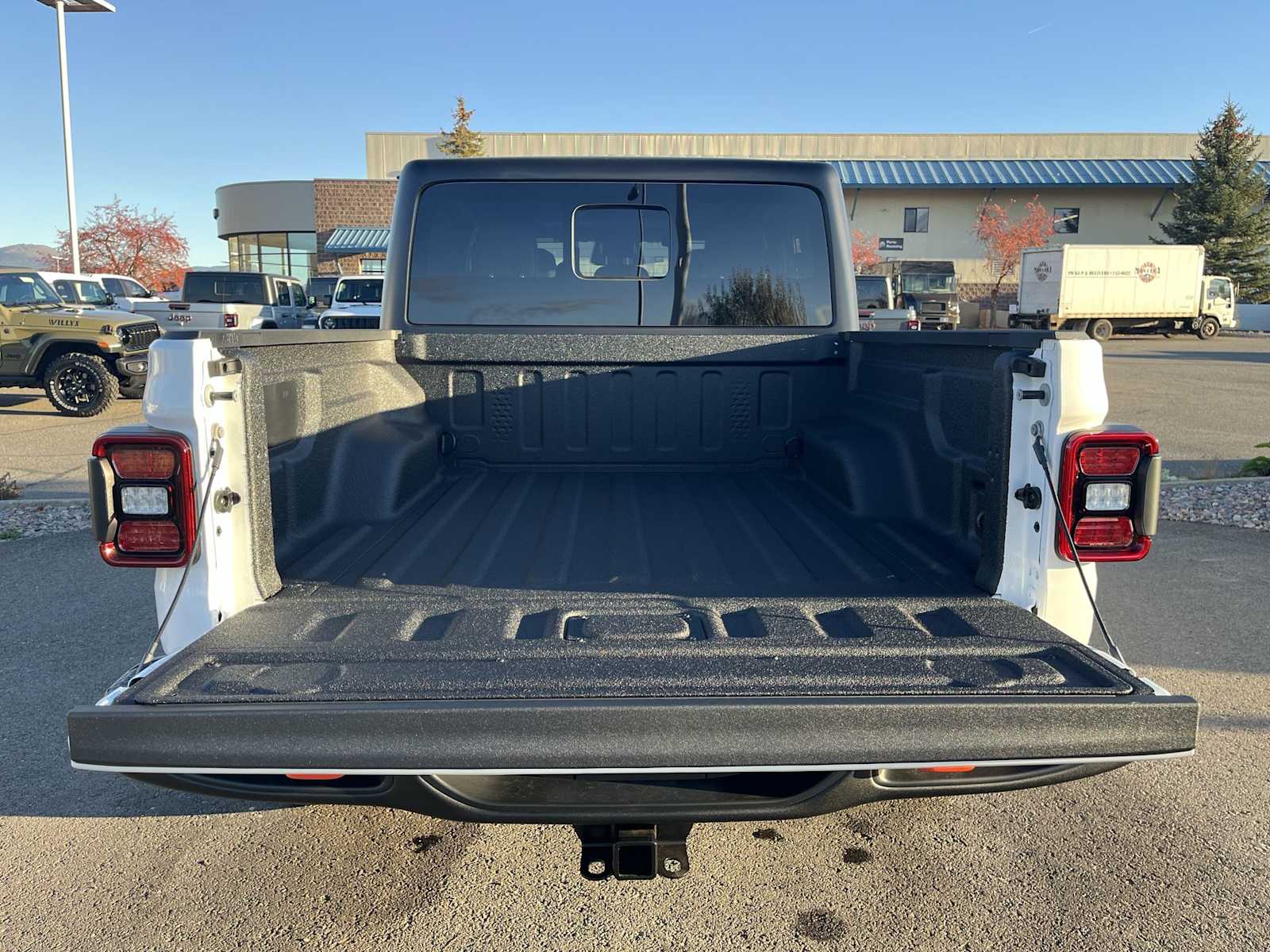 Thumbnail: 2026 Jeep Gladiator - 19