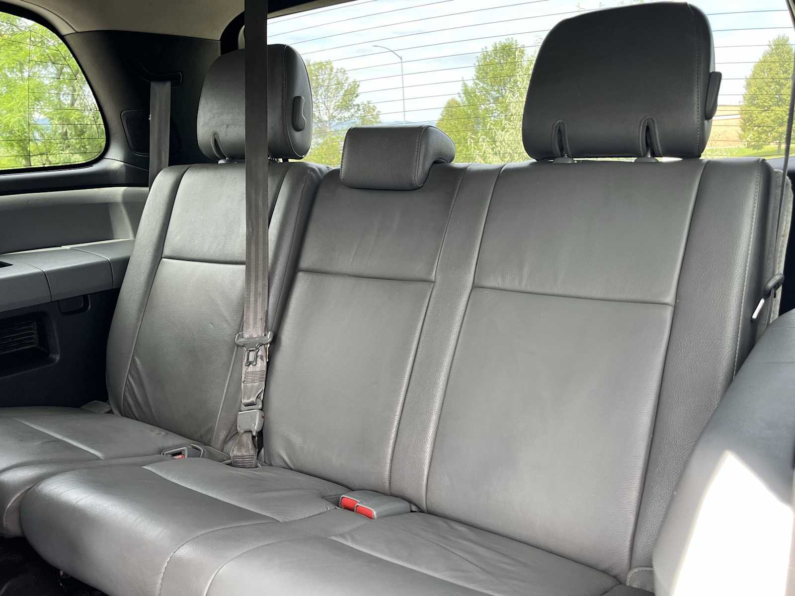 Thumbnail: 2020 Toyota Sequoia - 25