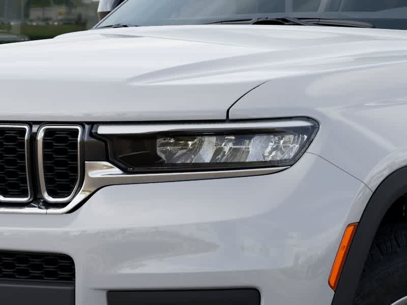 Thumbnail: 2025 Jeep Grand Cherokee - 4