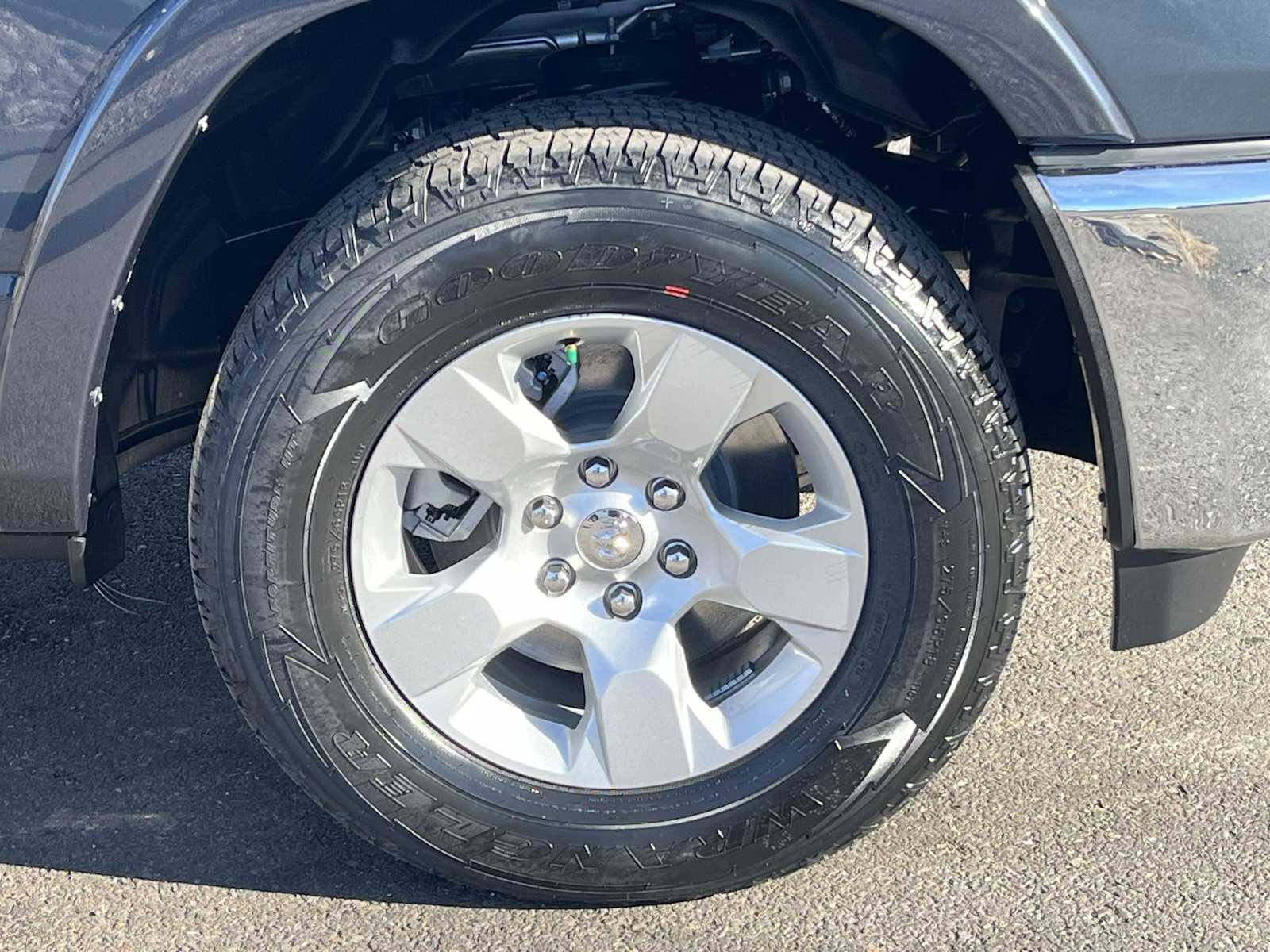 Thumbnail: 2026 RAM 1500 - 8