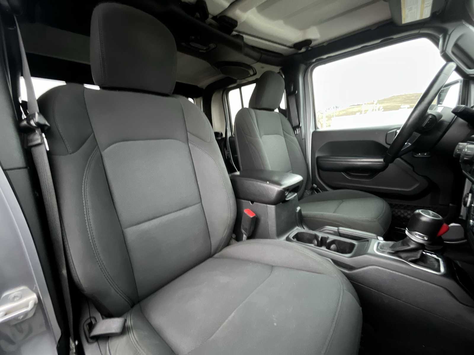 Thumbnail: 2020 Jeep Gladiator - 14