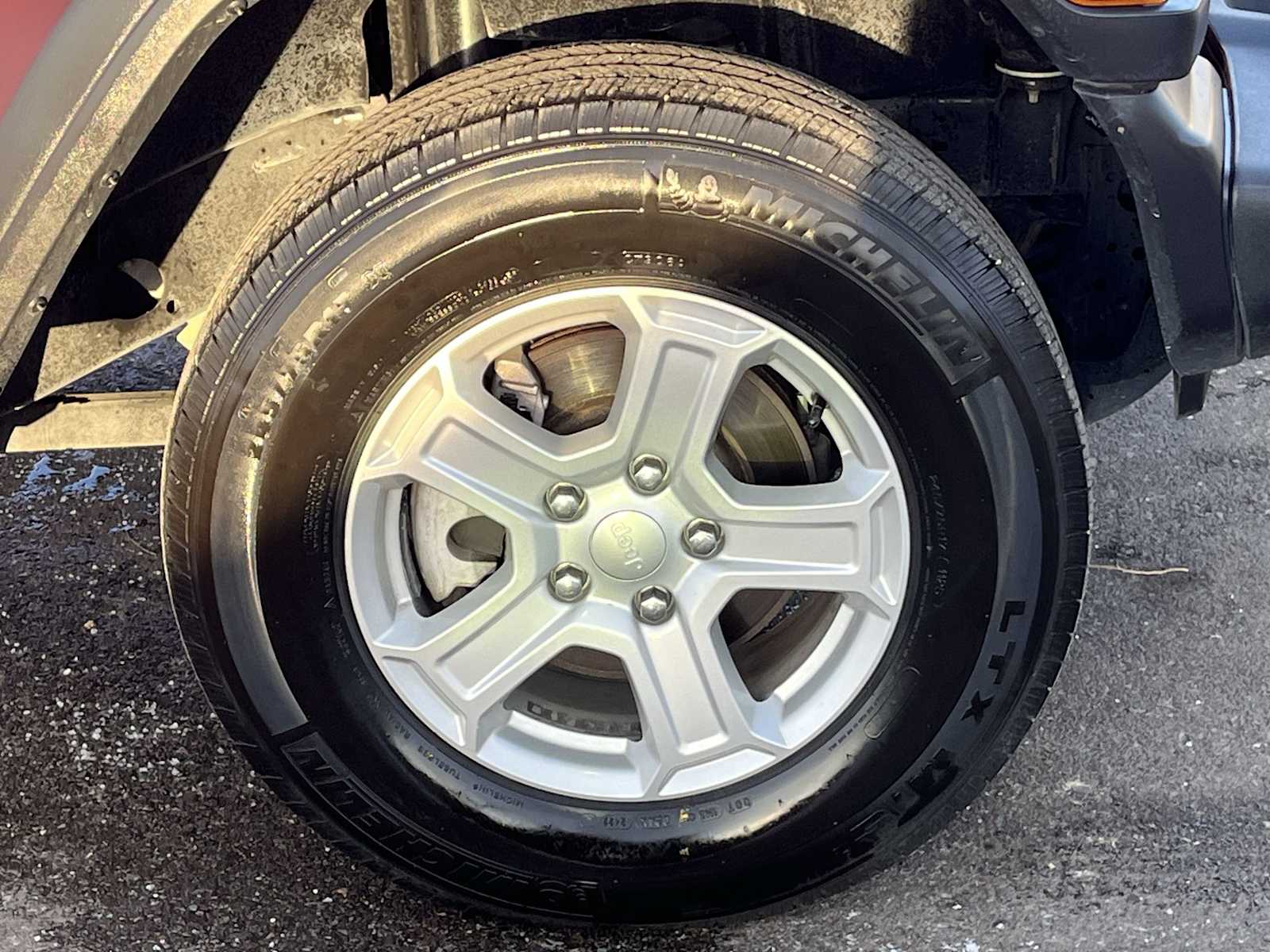 Thumbnail: 2021 Jeep Wrangler - 9