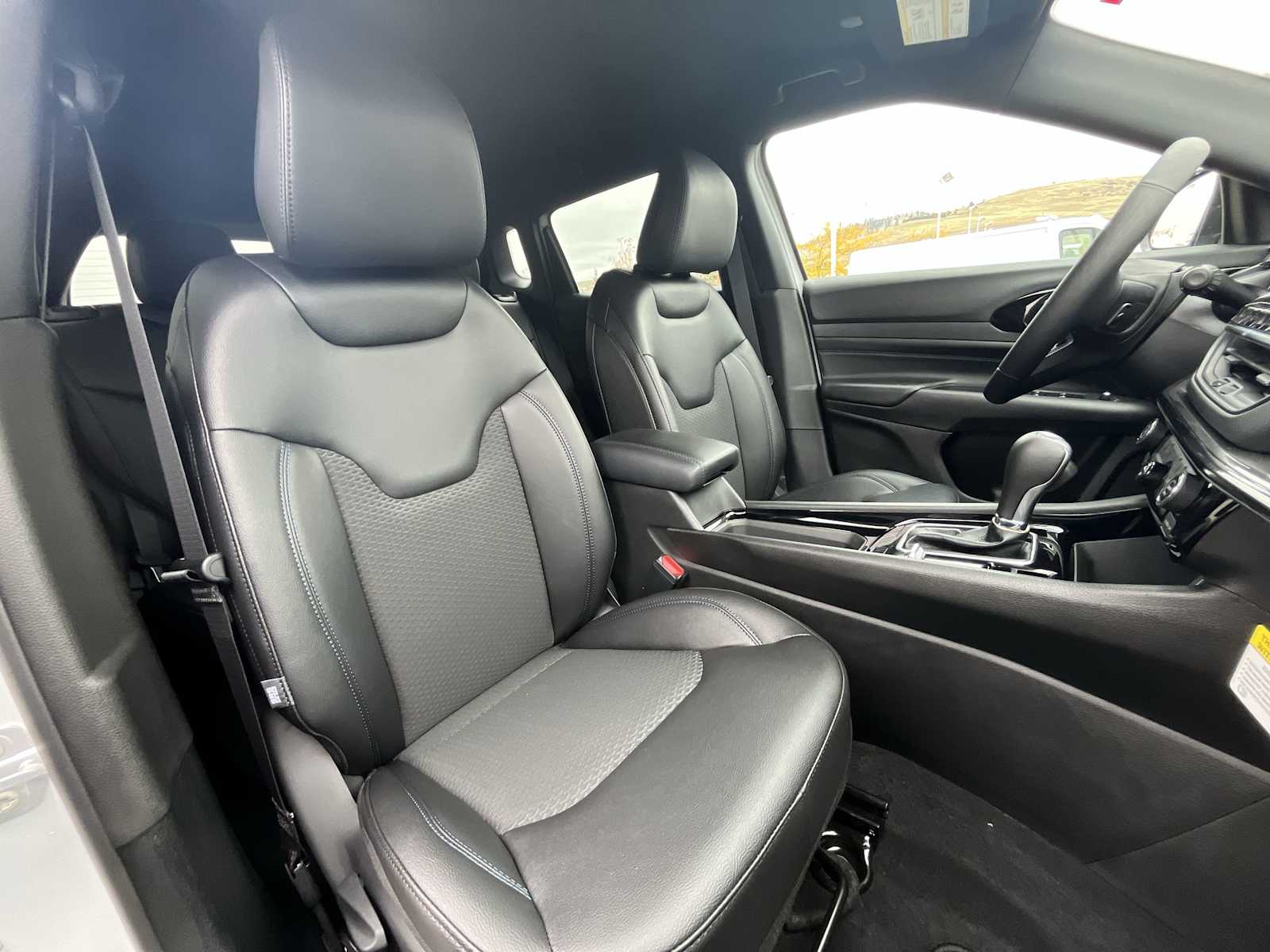 Thumbnail: 2026 Jeep Compass - 14