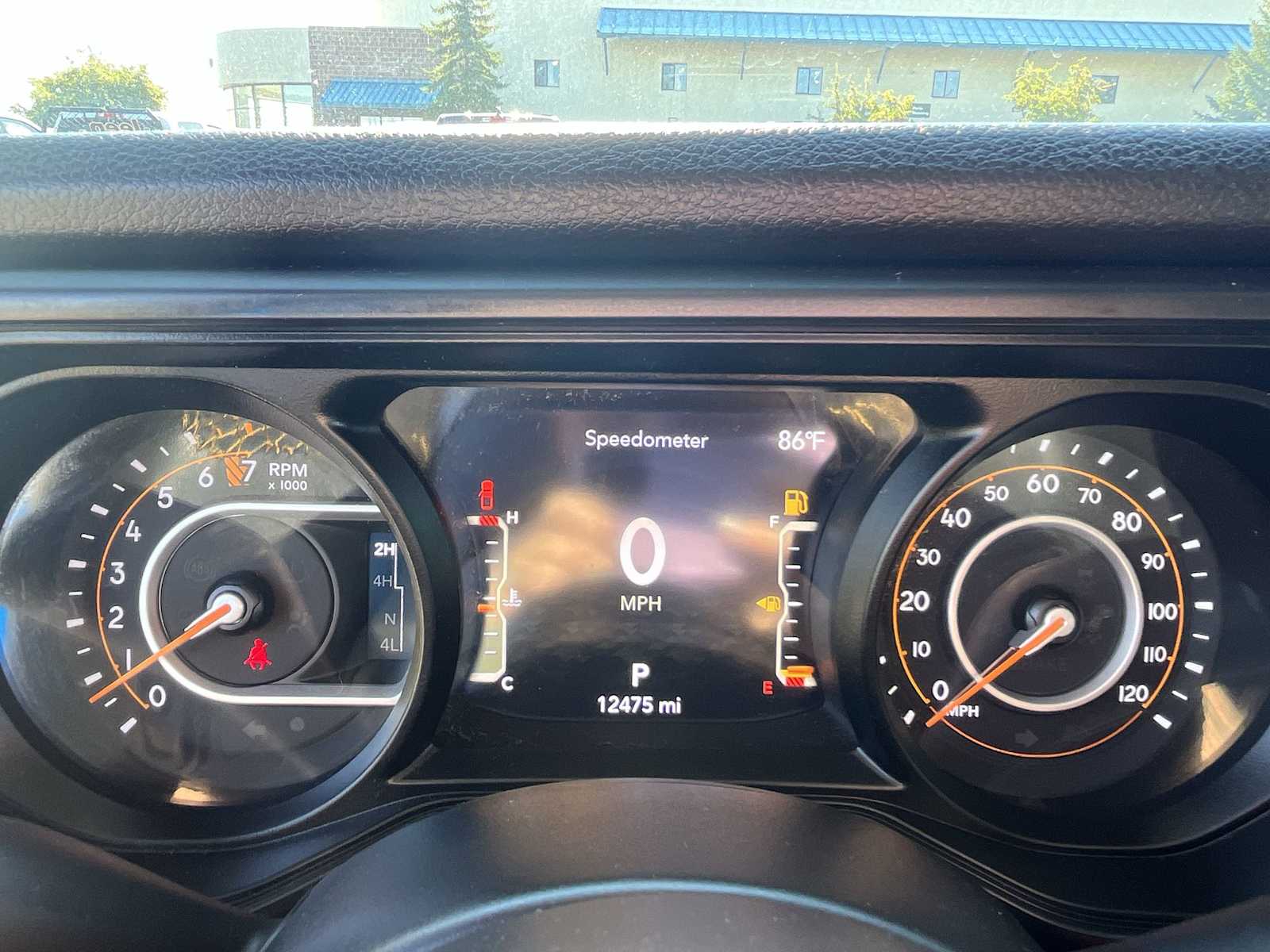 Thumbnail: 2024 Jeep Gladiator - 18