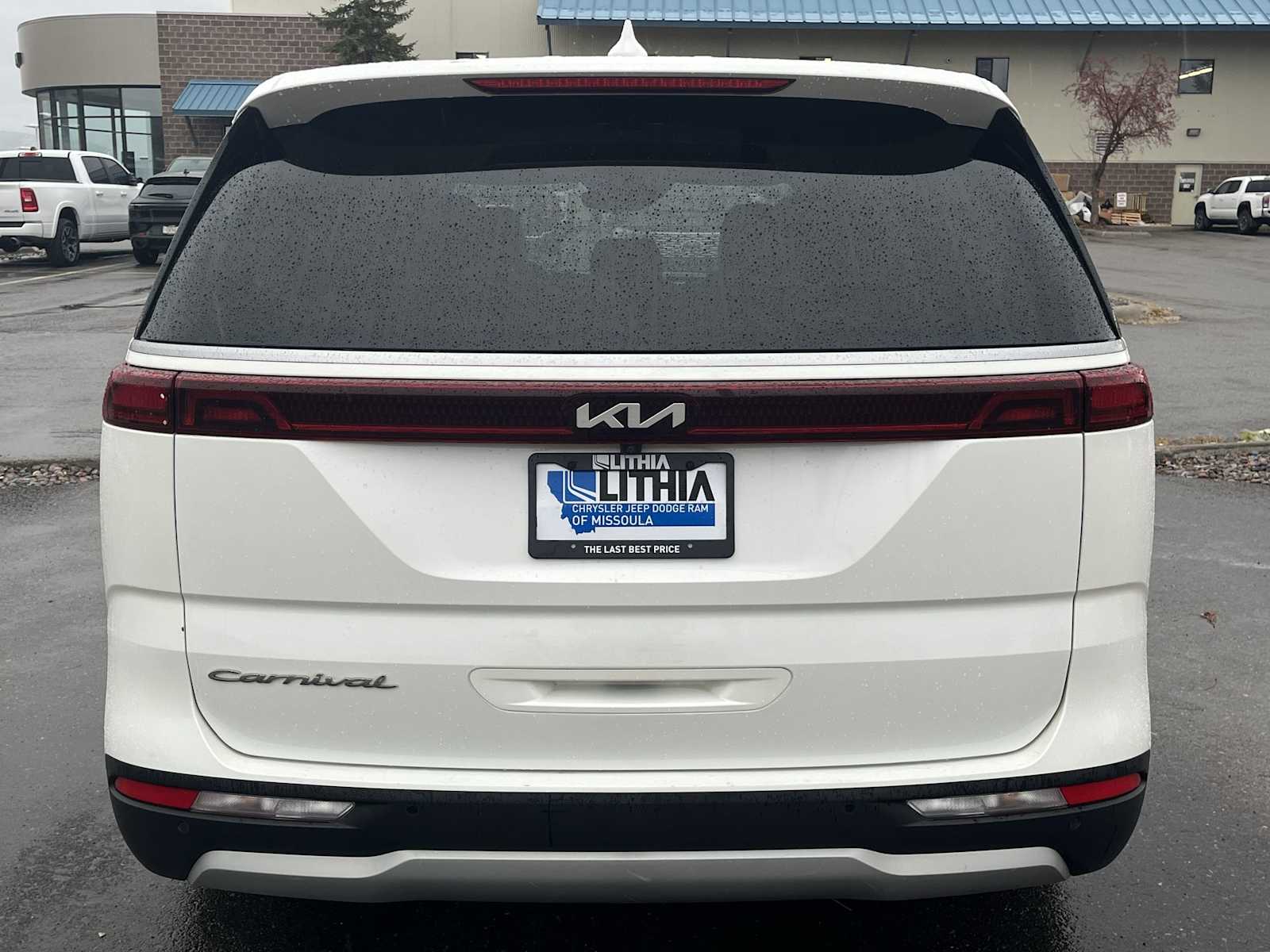 Thumbnail: 2022 Kia Carnival - 5