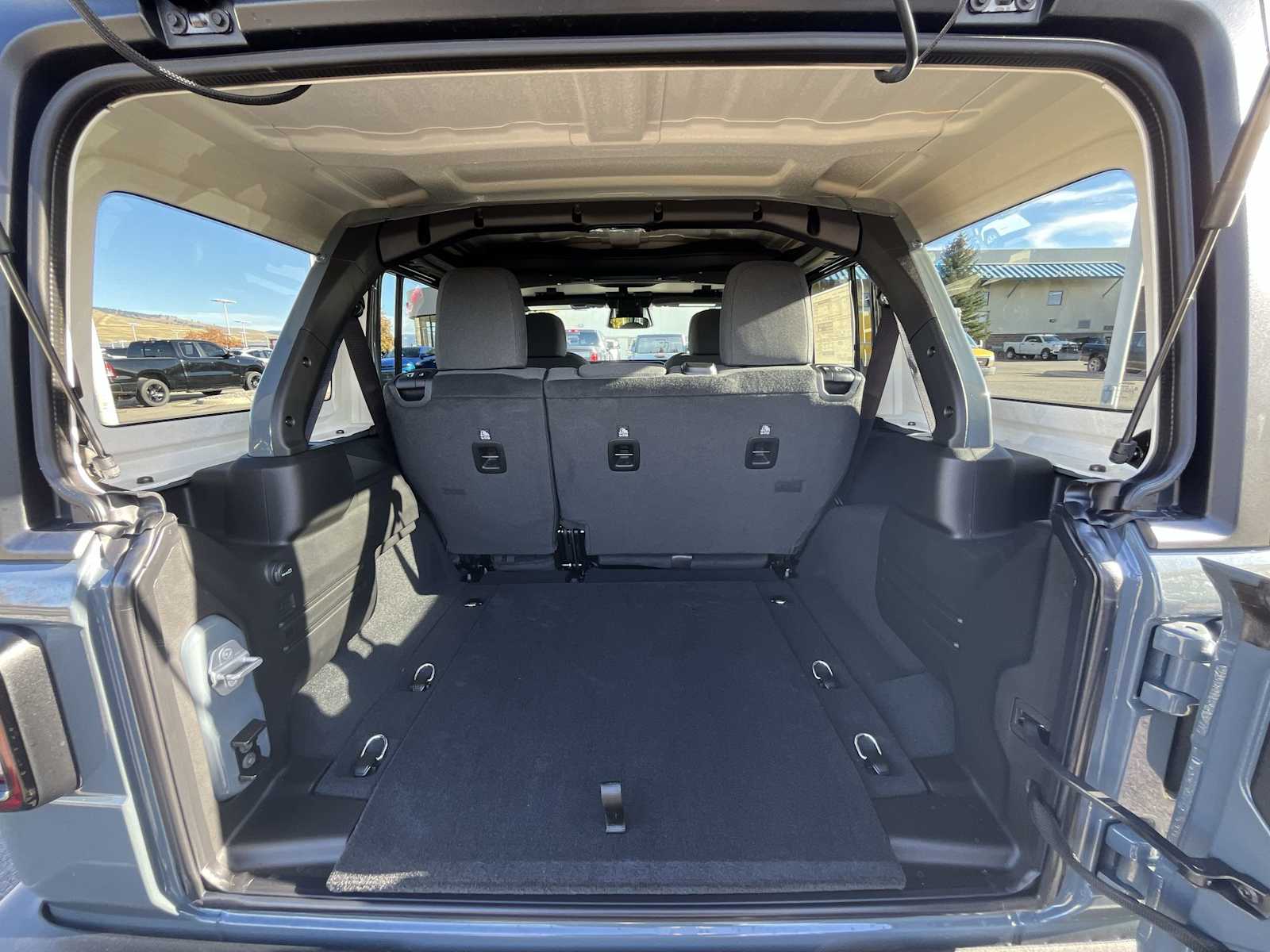 Thumbnail: 2026 Jeep Wrangler - 19