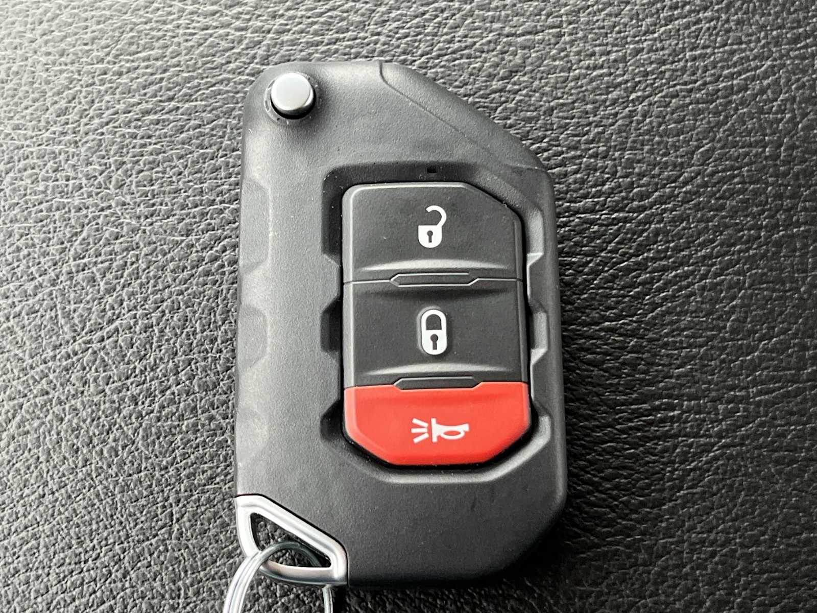 Thumbnail: 2026 Jeep Gladiator - 20