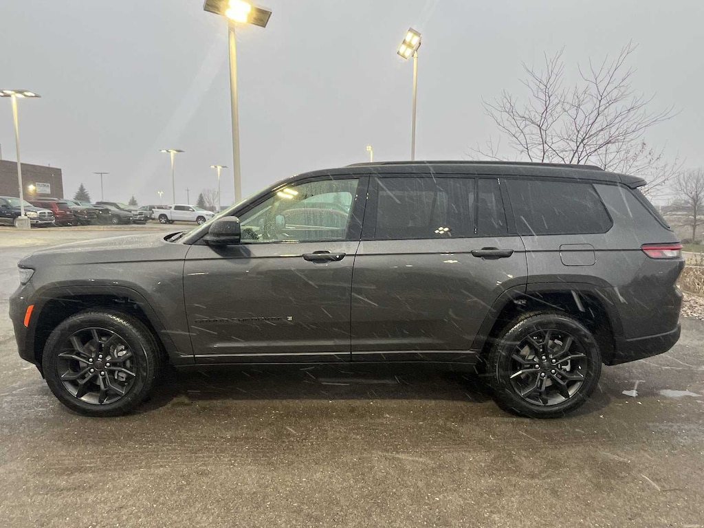 New 2025 Jeep Grand Cherokee L LIMITED 4X4 Sport Utility