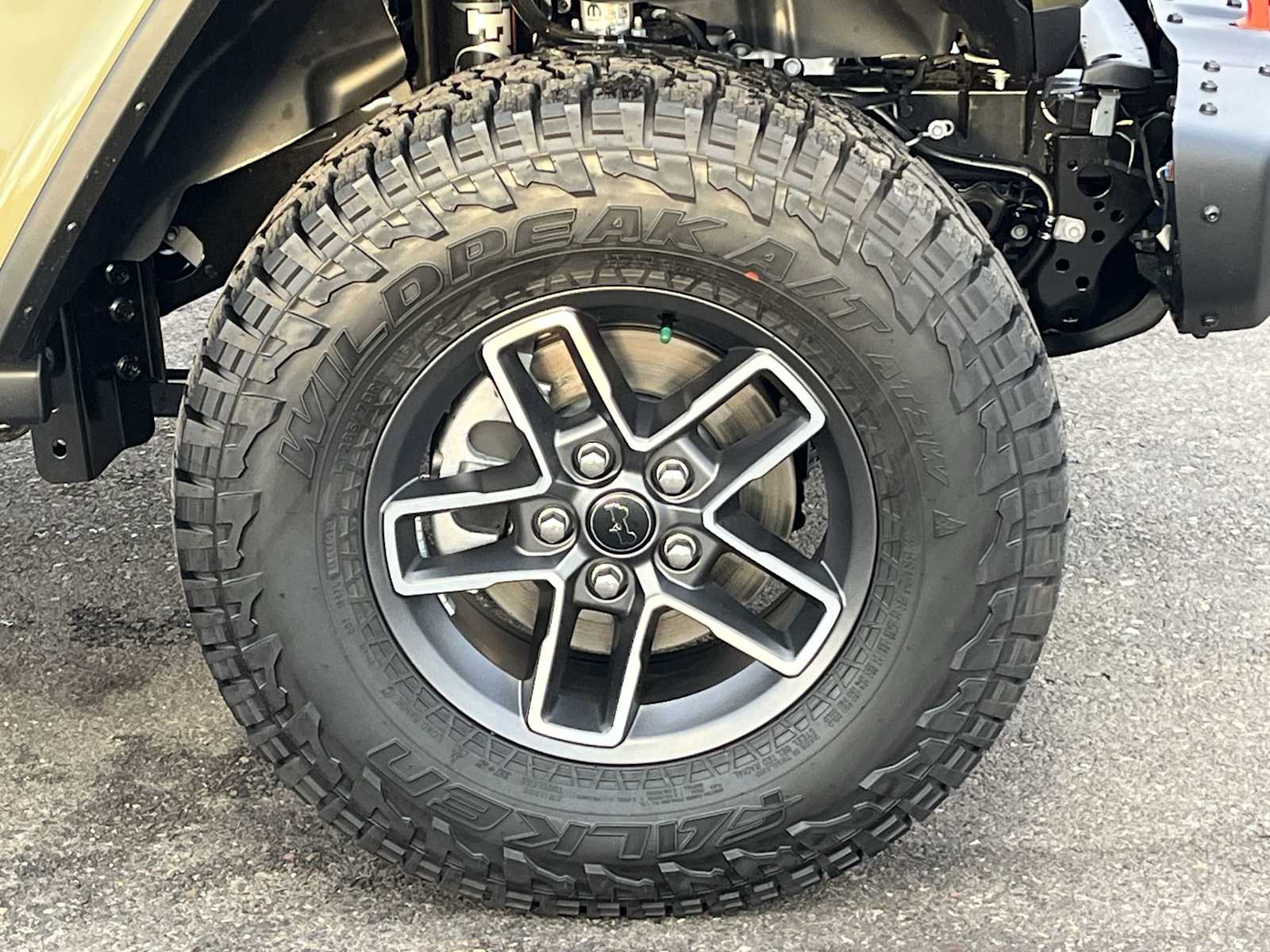 Thumbnail: 2026 Jeep Gladiator - 8