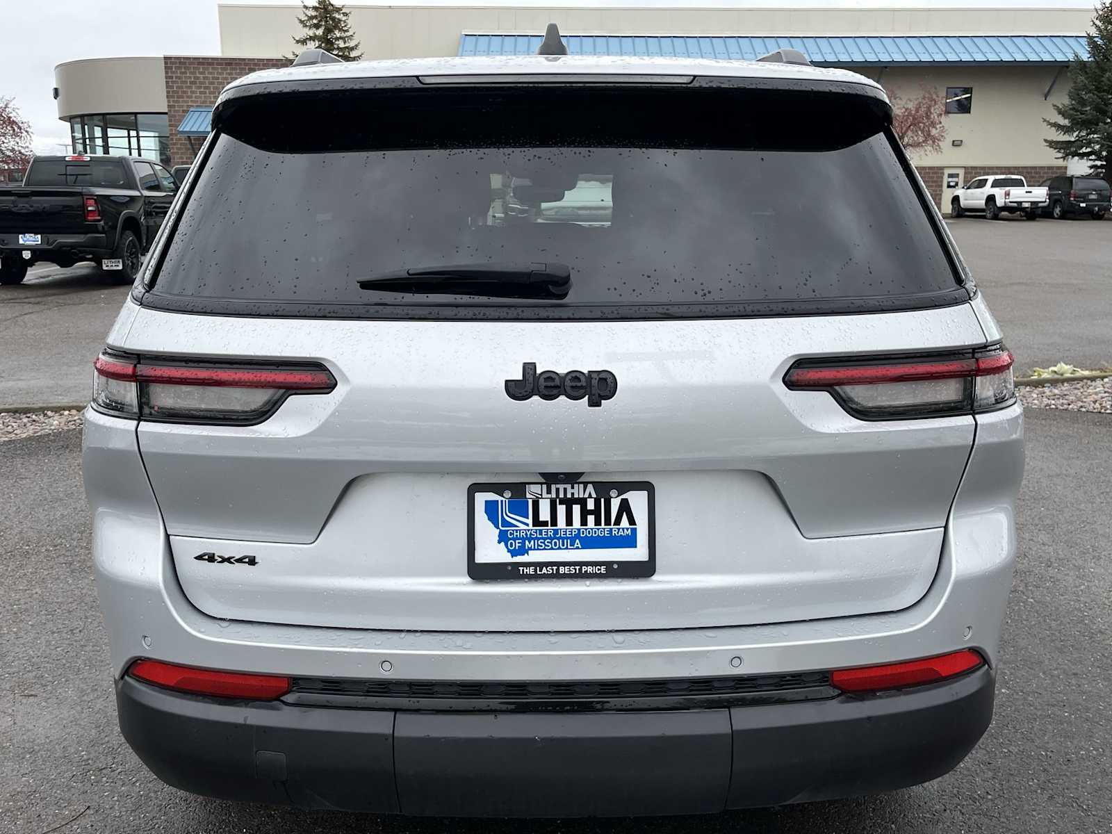 Thumbnail: 2024 Jeep Grand Cherokee L - 5