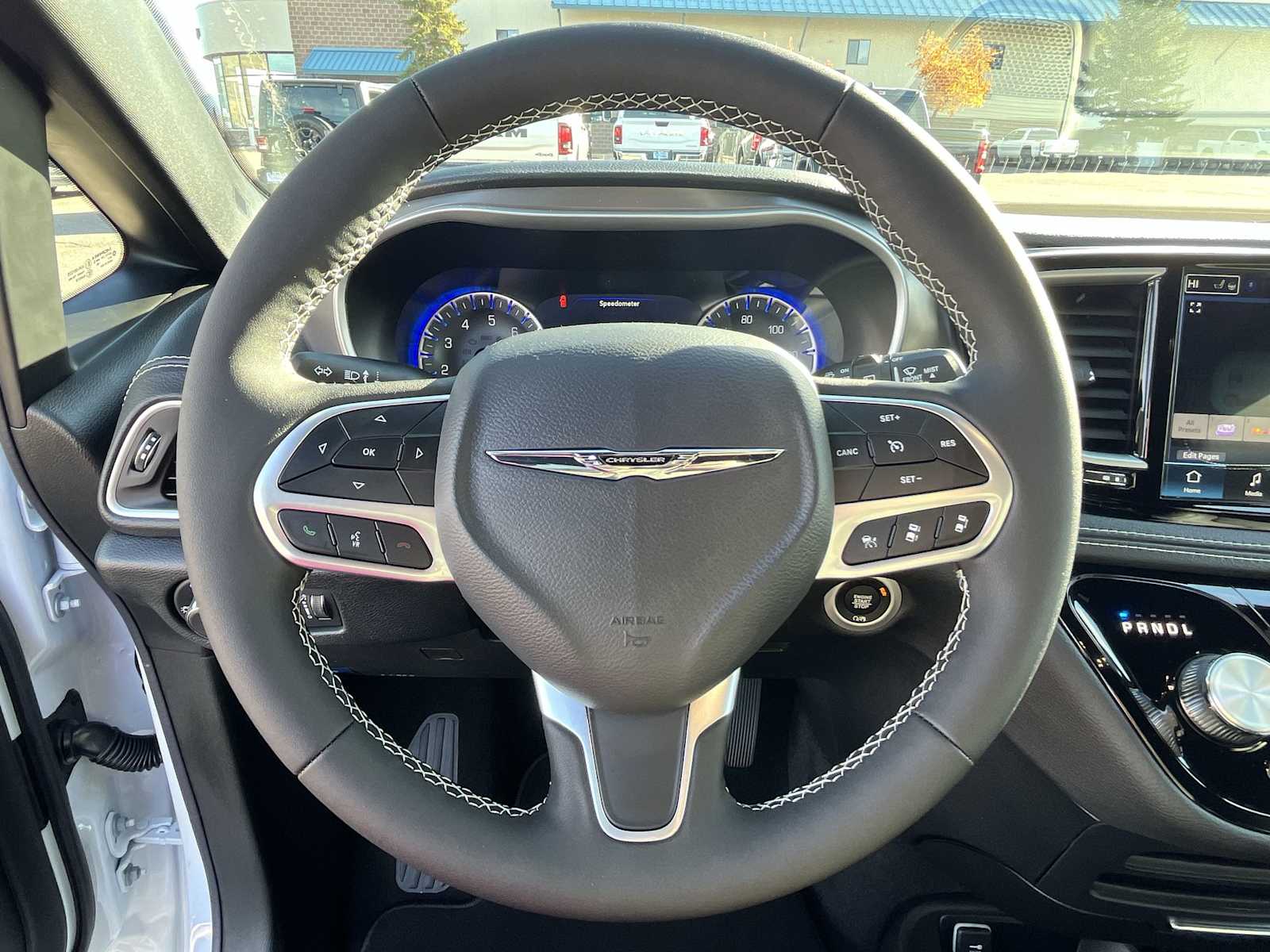 Thumbnail: 2026 Chrysler Pacifica - 15