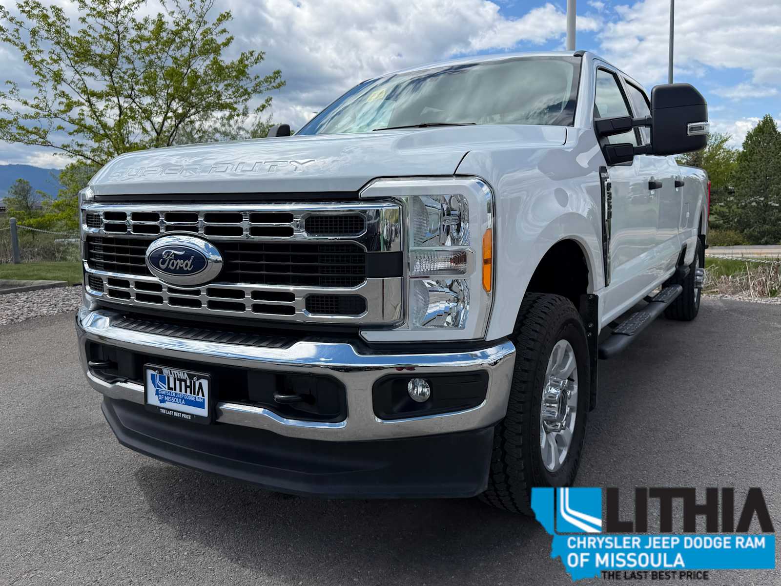 2023 Ford F-350 XLT 4x4 Crew Cab 8' Box SRW's photo