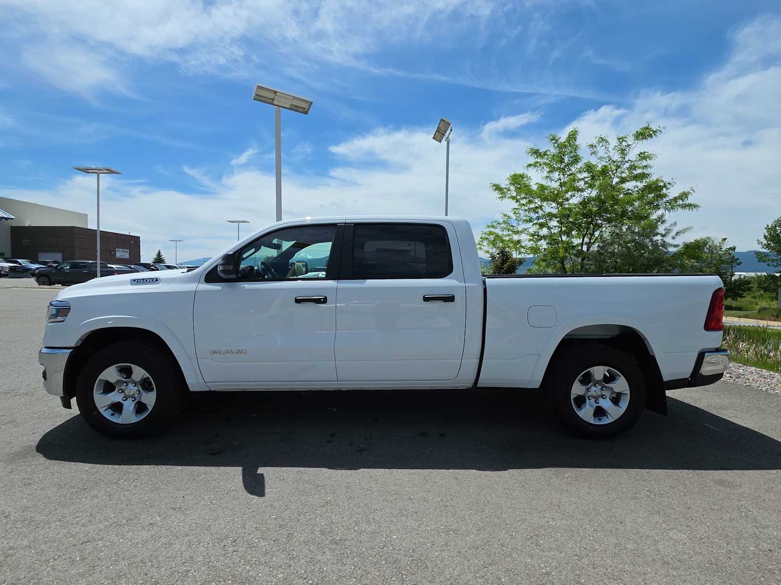 Thumbnail: 2026 RAM 1500 - 3